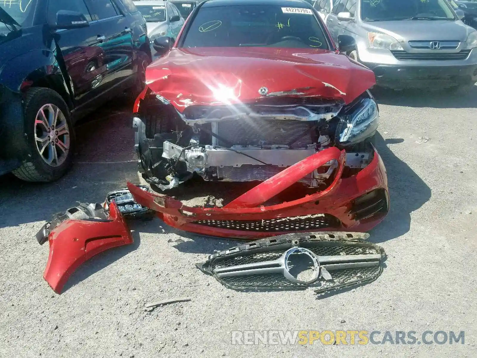 9 Photograph of a damaged car 55SWF6EB8KU283921 MERCEDES-BENZ C 43 AMG 2019