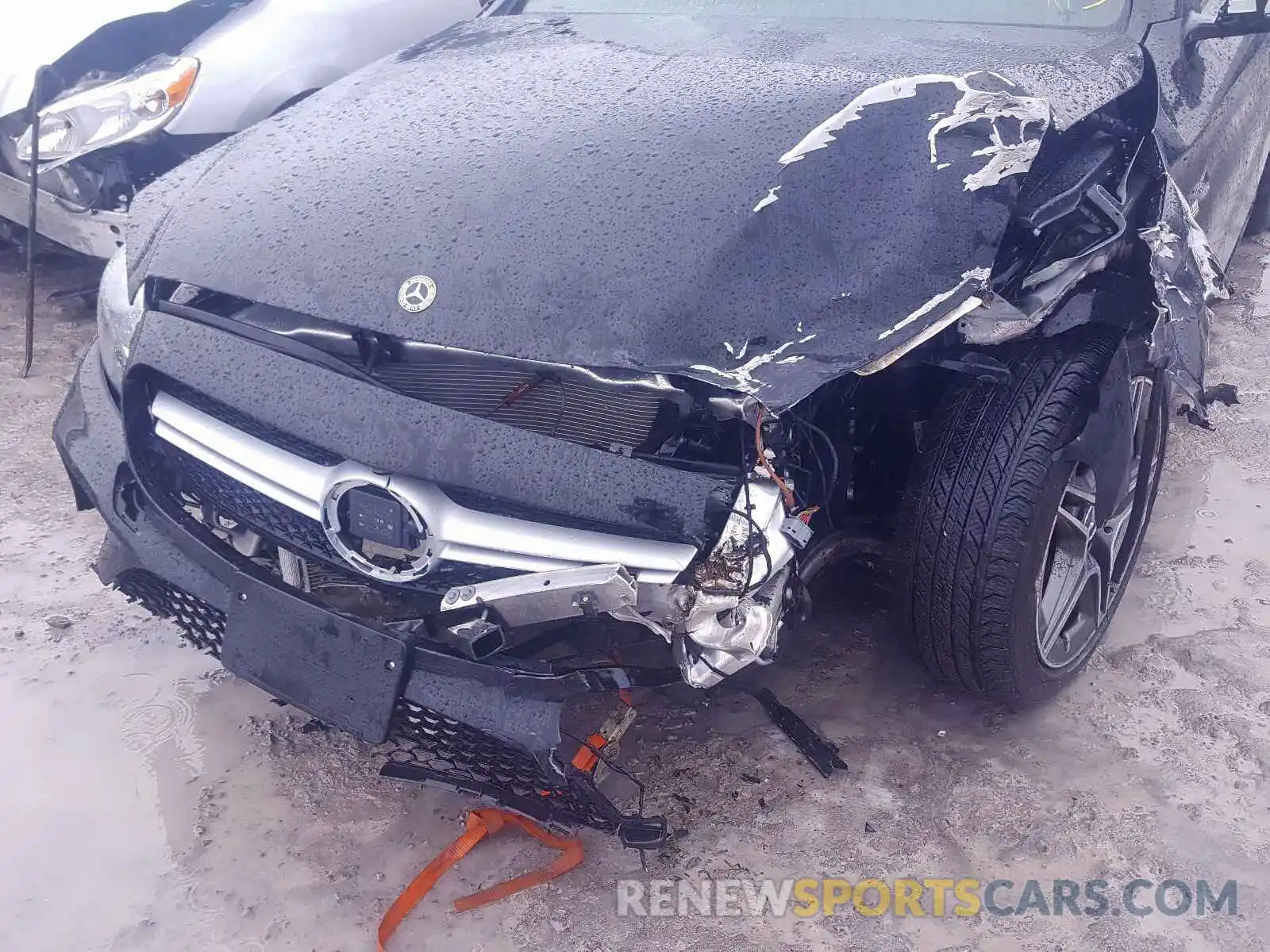 9 Photograph of a damaged car 55SWF6EBXKU321584 MERCEDES-BENZ C 43 AMG 2019