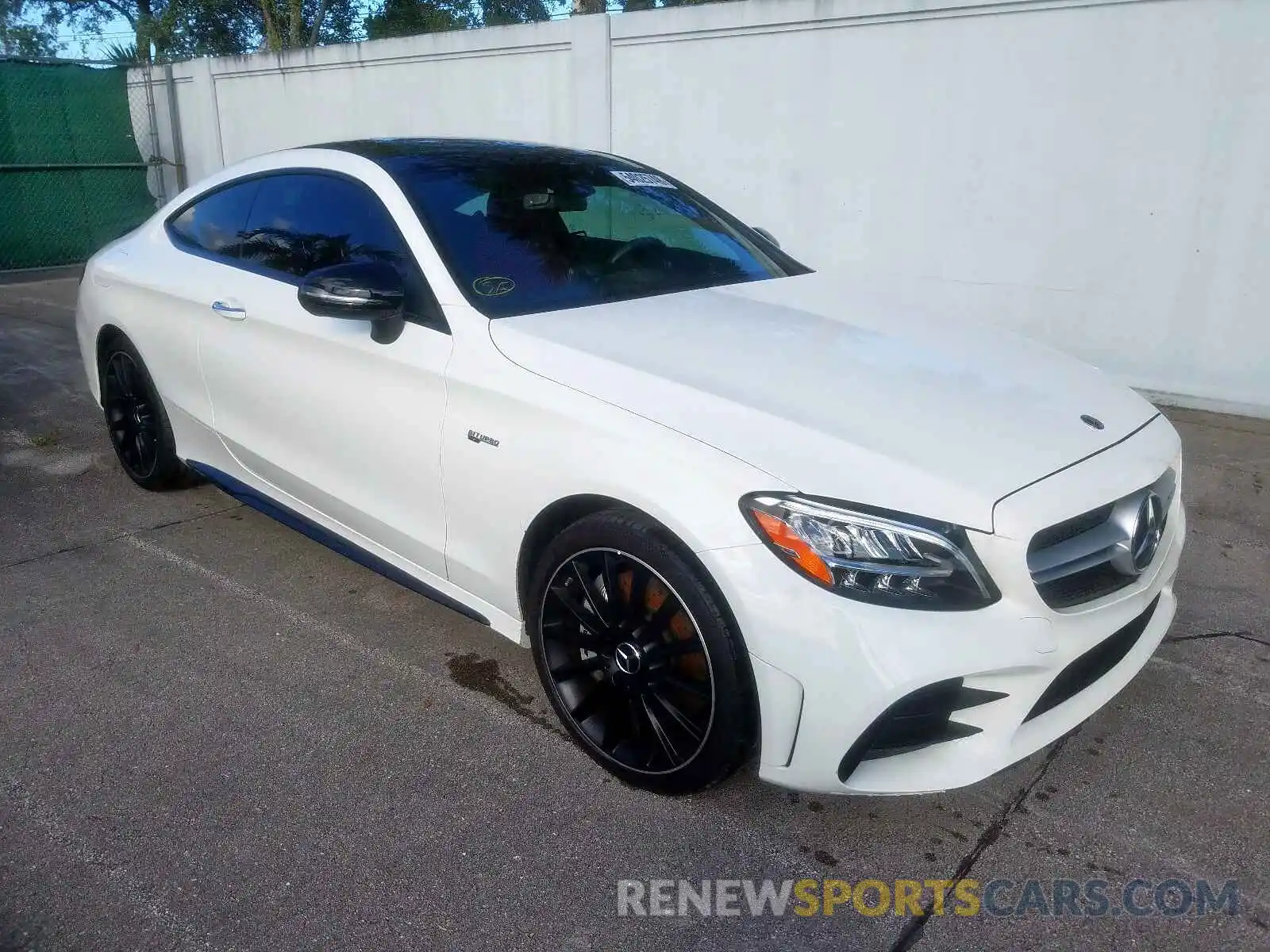 1 Photograph of a damaged car WDDWJ6EB6KF852539 MERCEDES-BENZ C 43 AMG 2019