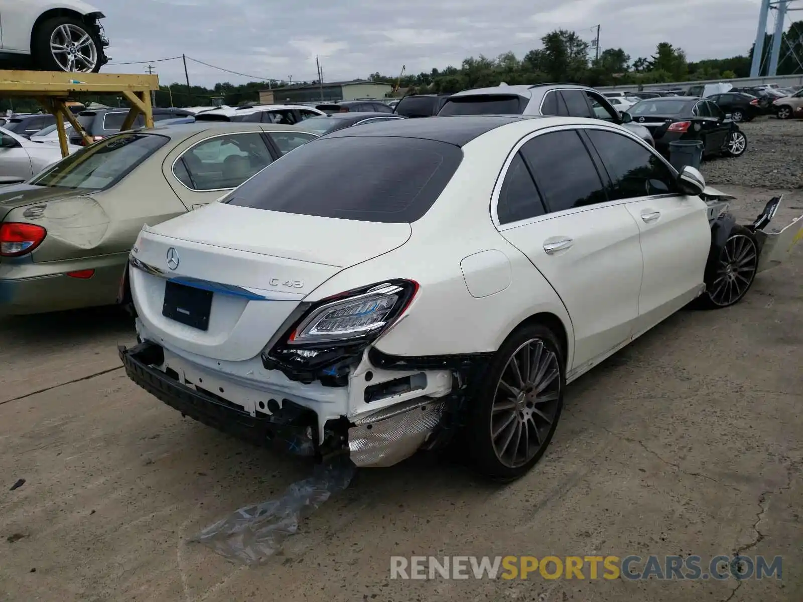 4 Photograph of a damaged car 55SWF6EB1LU323807 MERCEDES-BENZ C 43 AMG 2020