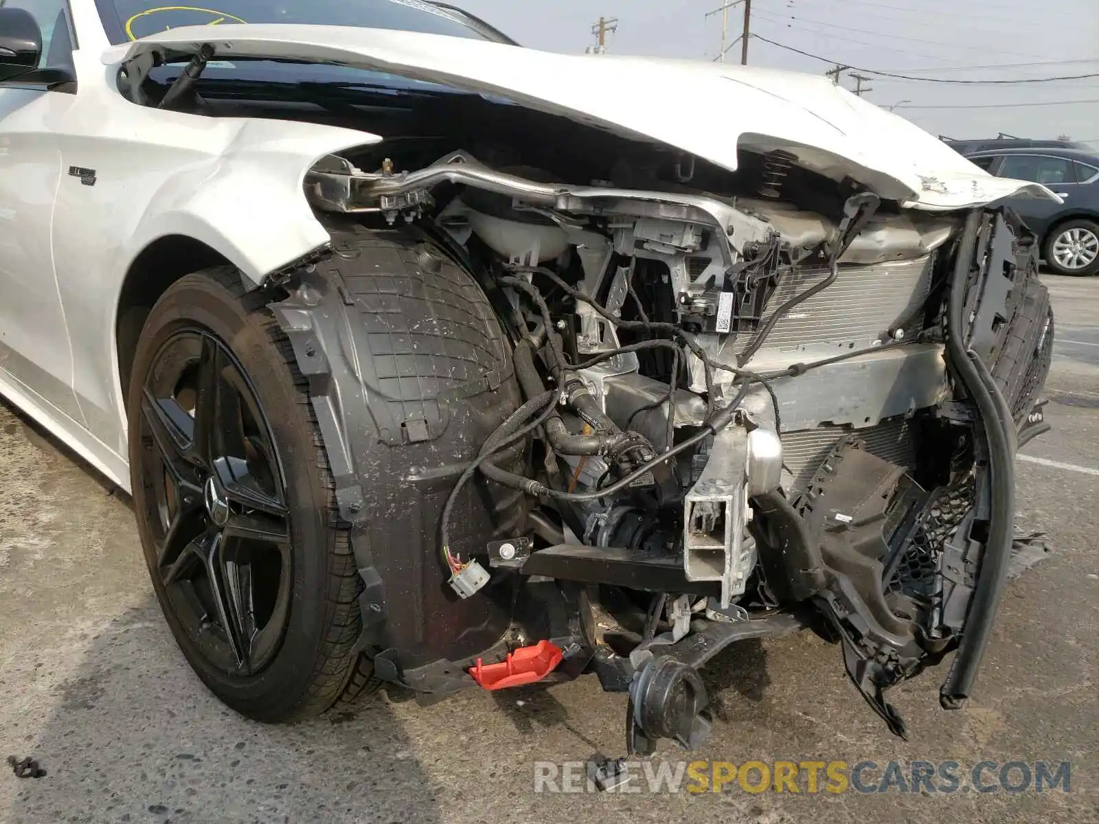 9 Photograph of a damaged car 55SWF6EB9LU328706 MERCEDES-BENZ C 43 AMG 2020