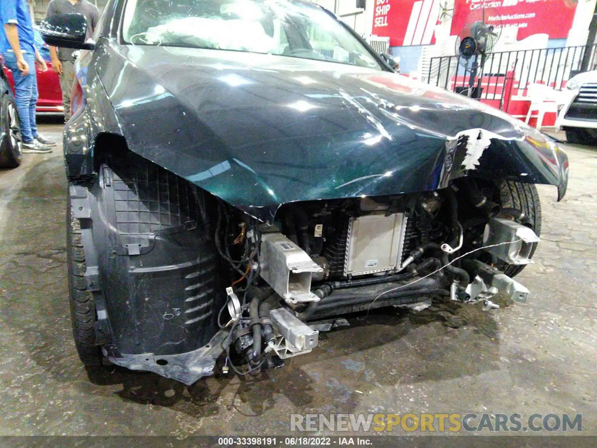 6 Photograph of a damaged car 00SWF8DB8KU316154 MERCEDES-BENZ C-CLASS 2019