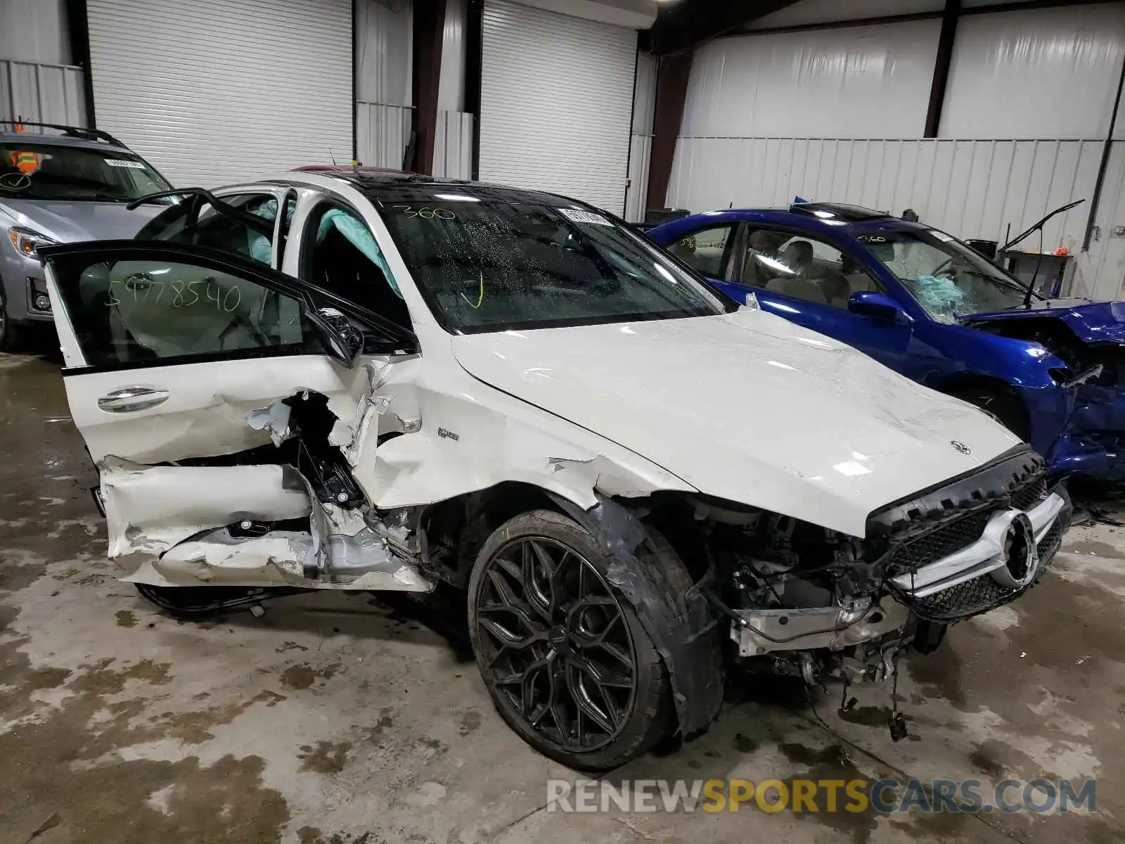 1 Photograph of a damaged car 55SWF6EB0KU287493 MERCEDES-BENZ C CLASS 2019