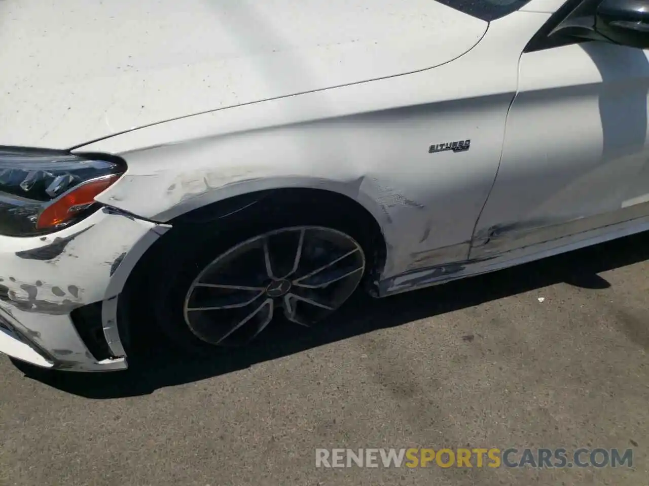 9 Photograph of a damaged car 55SWF6EB5KU293192 MERCEDES-BENZ C-CLASS 2019