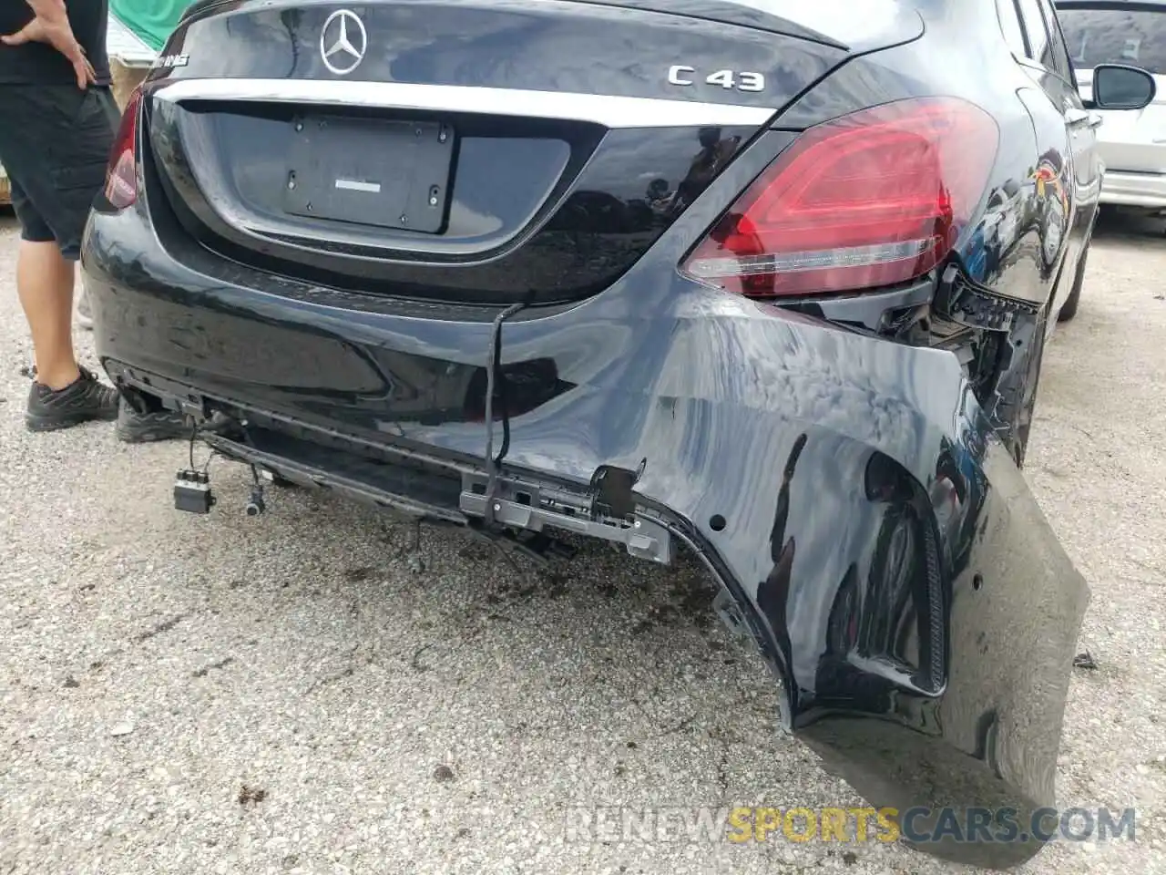 9 Photograph of a damaged car 55SWF6EB5KU319158 MERCEDES-BENZ C-CLASS 2019