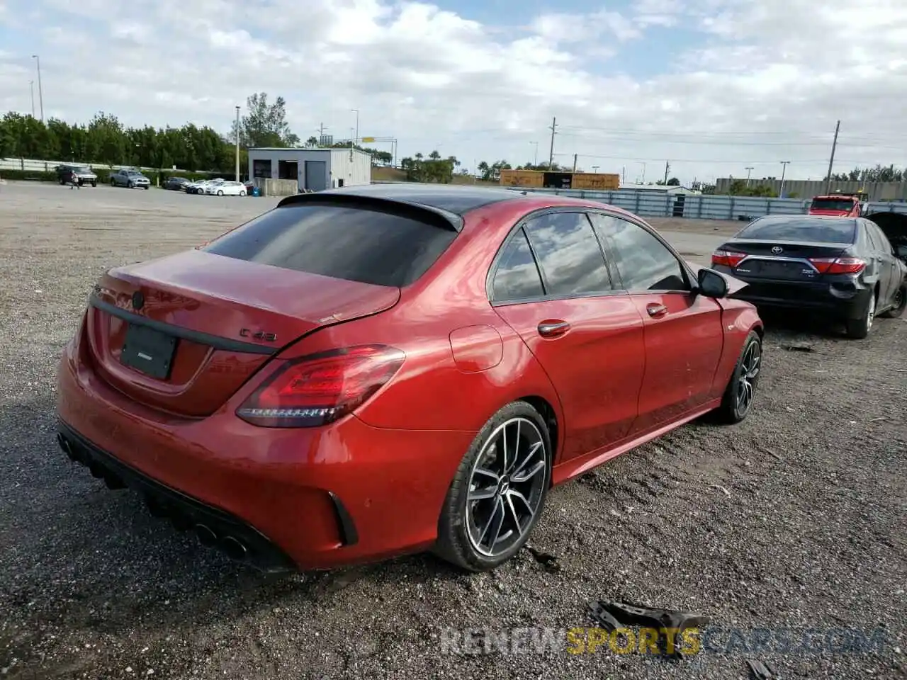 4 Photograph of a damaged car 55SWF6EB6KU311294 MERCEDES-BENZ C-CLASS 2019