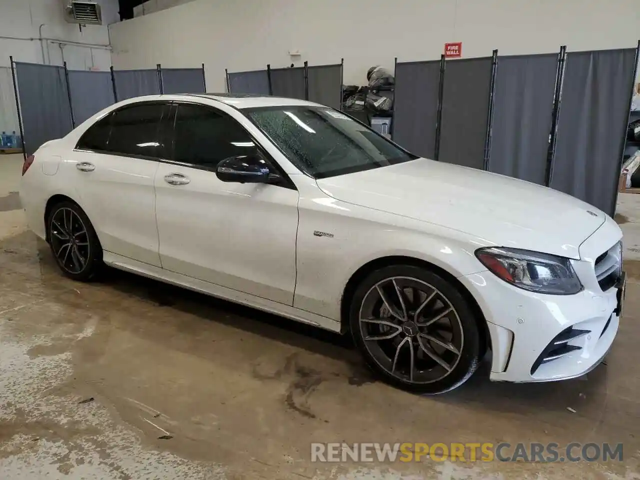 4 Photograph of a damaged car 55SWF6EB7KU289662 MERCEDES-BENZ C-CLASS 2019