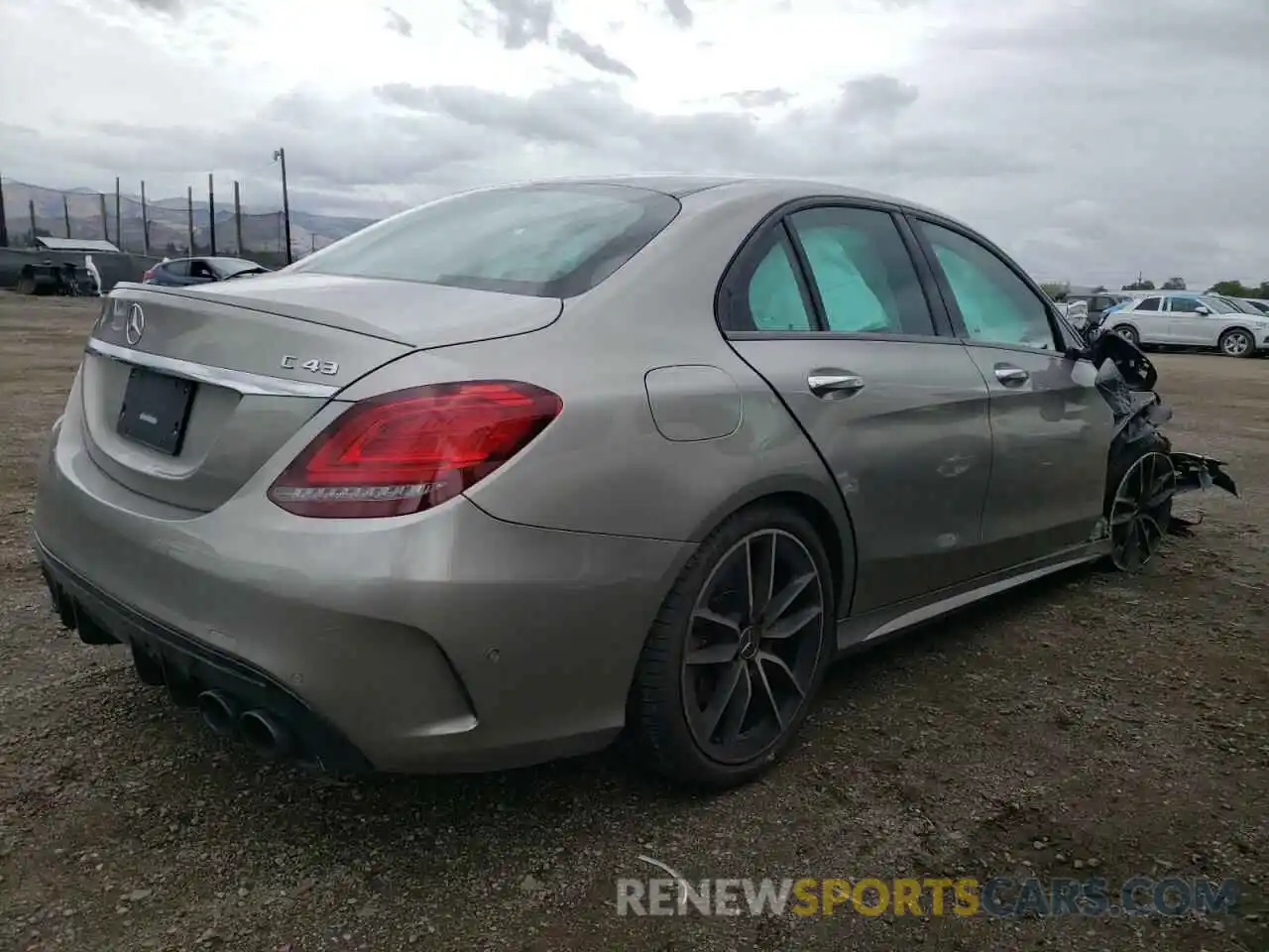 4 Photograph of a damaged car 55SWF6EB8KU315086 MERCEDES-BENZ C-CLASS 2019