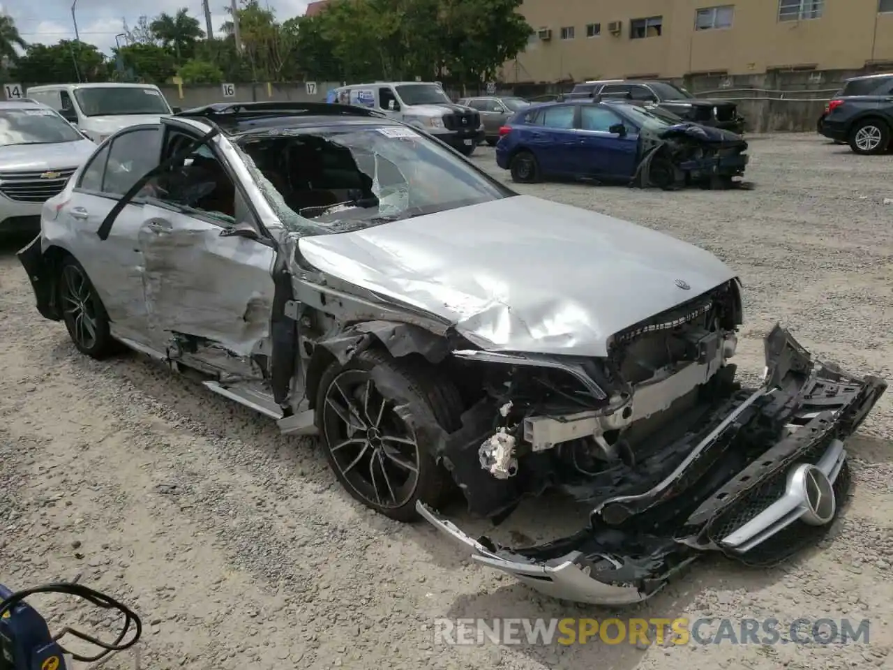 1 Photograph of a damaged car 55SWF6EB9KU295219 MERCEDES-BENZ C-CLASS 2019