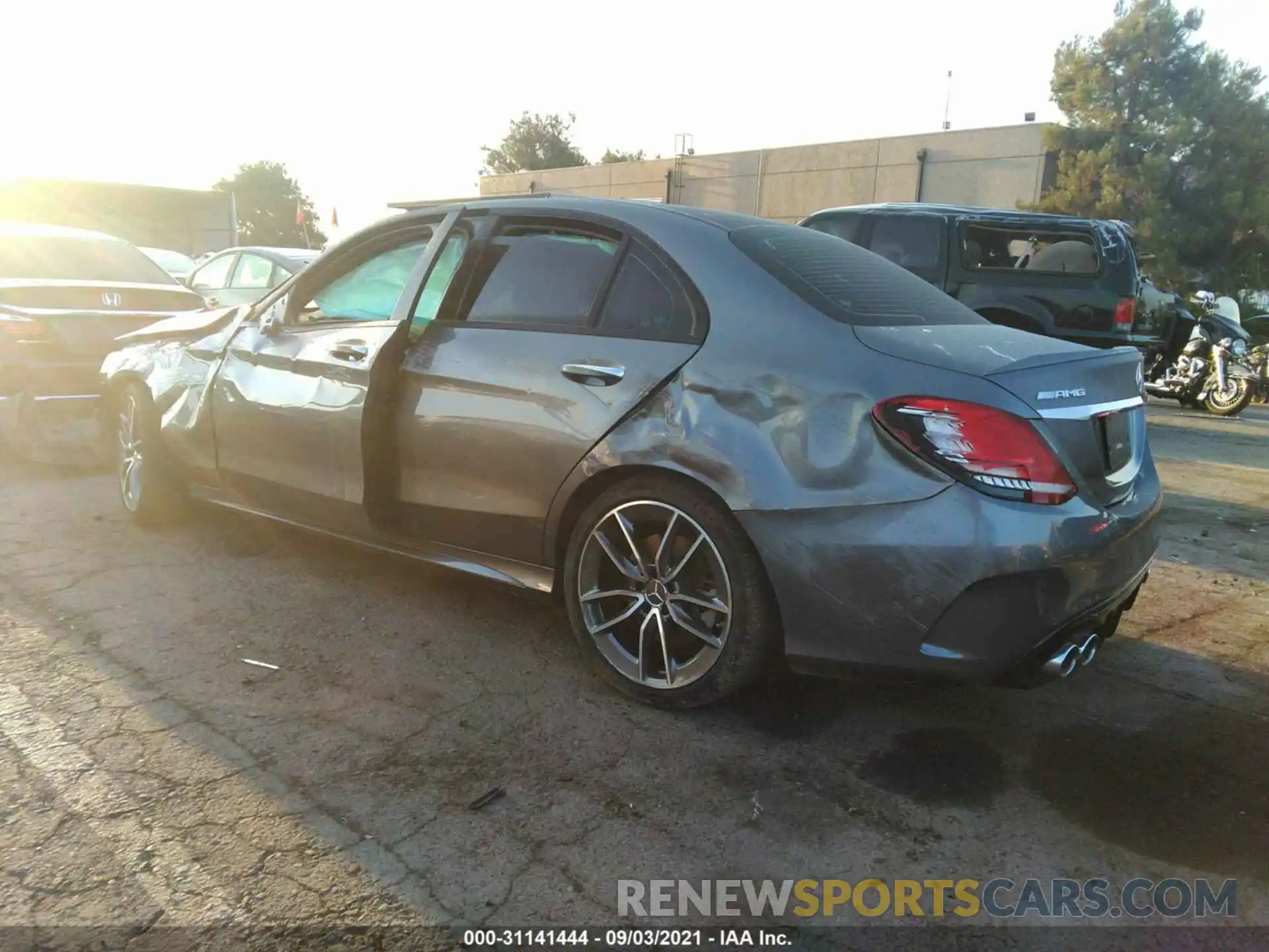 3 Photograph of a damaged car 55SWF6EB9KU321026 MERCEDES-BENZ C-CLASS 2019