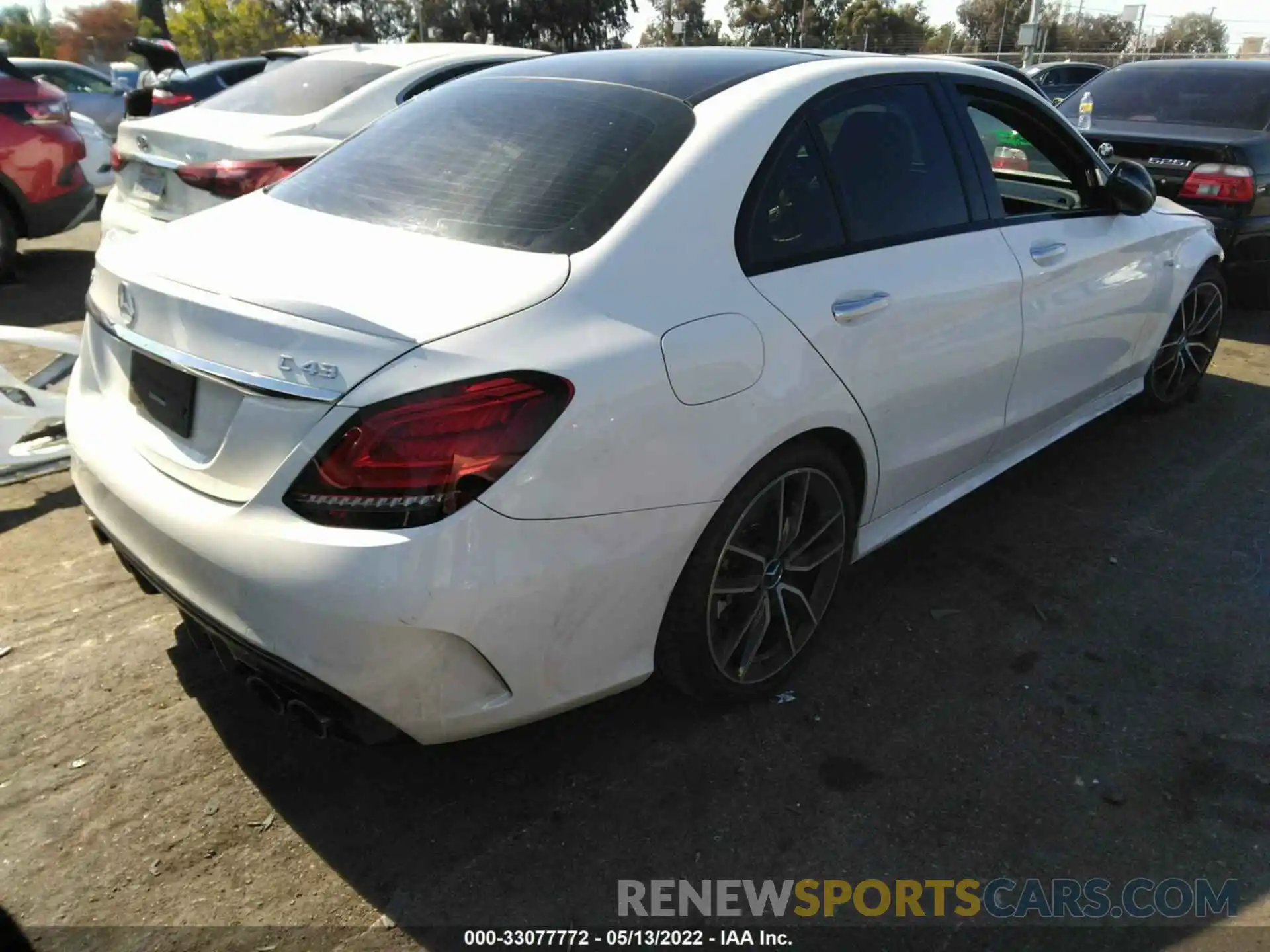 4 Photograph of a damaged car 55SWF6EBXKU311895 MERCEDES-BENZ C-CLASS 2019