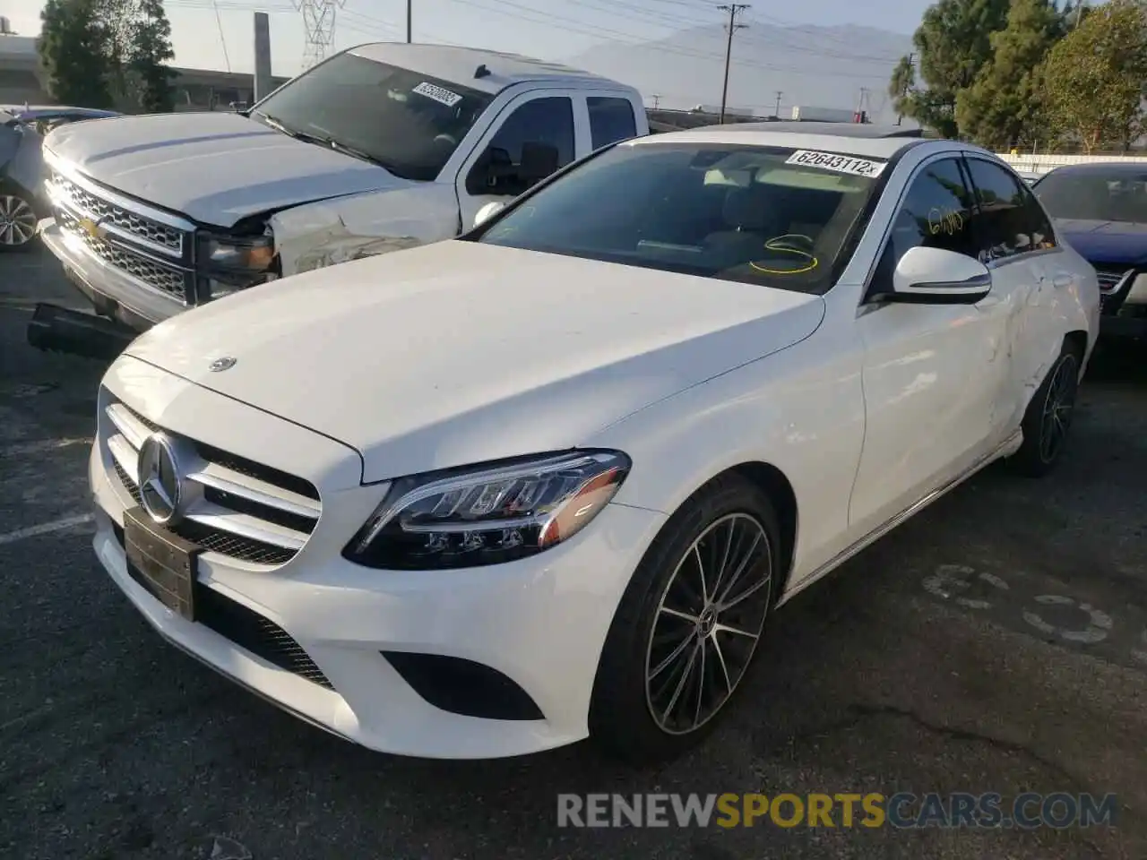 2 Photograph of a damaged car 55SWF8DB0KU284042 MERCEDES-BENZ C-CLASS 2019