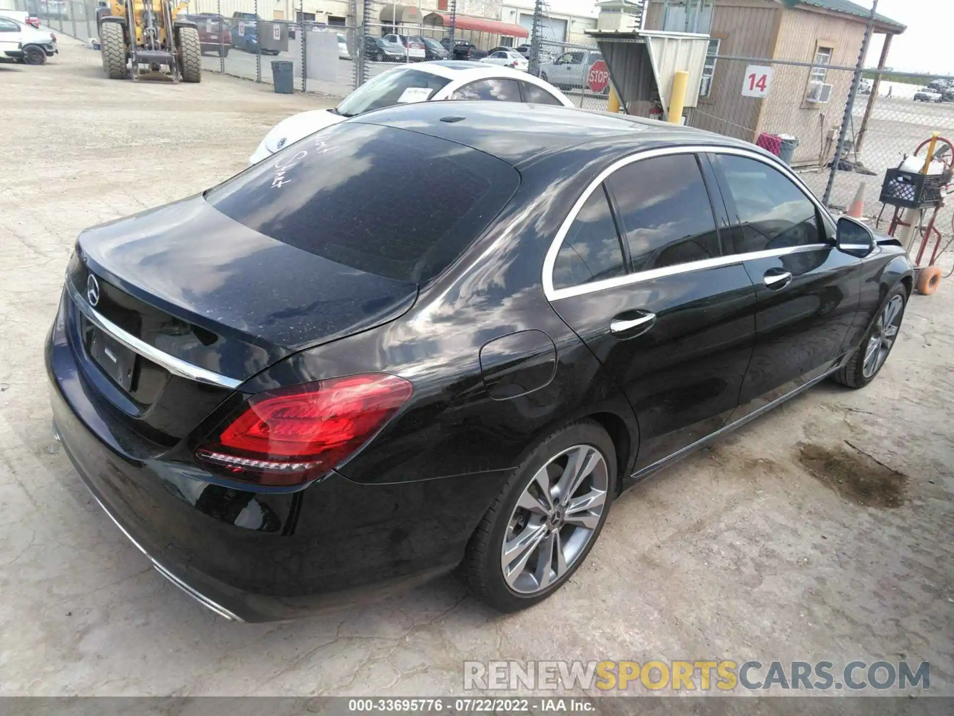 4 Фотография поврежденного автомобиля 55SWF8DB0KU285739 MERCEDES-BENZ C-CLASS 2019