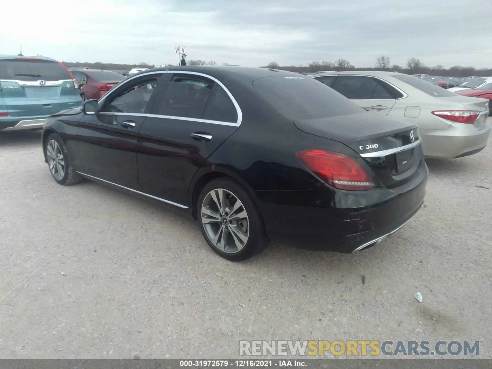 3 Photograph of a damaged car 55SWF8DB0KU287670 MERCEDES-BENZ C-CLASS 2019