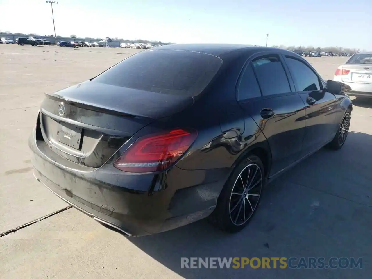 4 Photograph of a damaged car 55SWF8DB0KU288849 MERCEDES-BENZ C-CLASS 2019