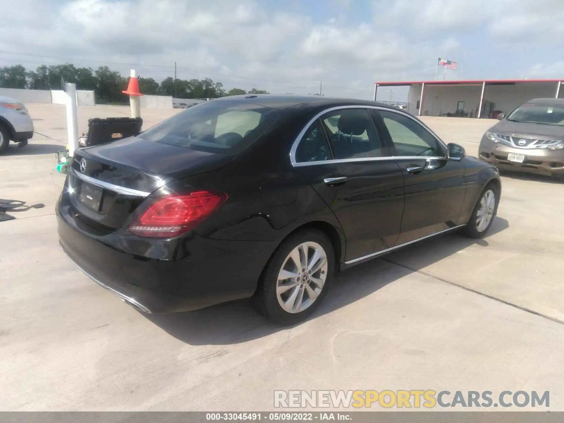 4 Photograph of a damaged car 55SWF8DB0KU289418 MERCEDES-BENZ C-CLASS 2019