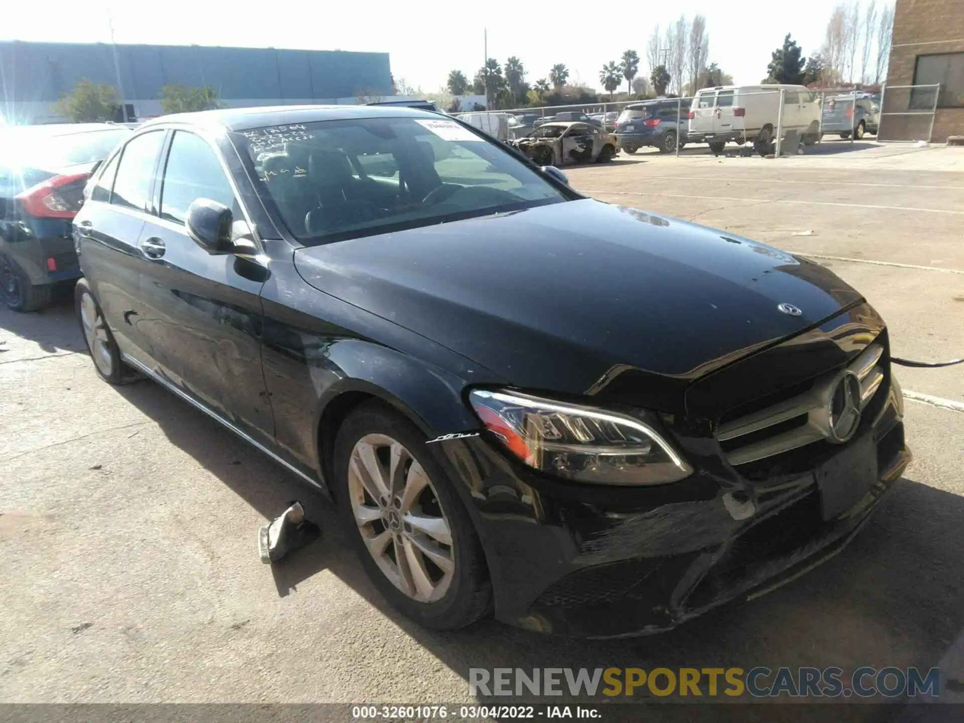 1 Photograph of a damaged car 55SWF8DB0KU295381 MERCEDES-BENZ C-CLASS 2019