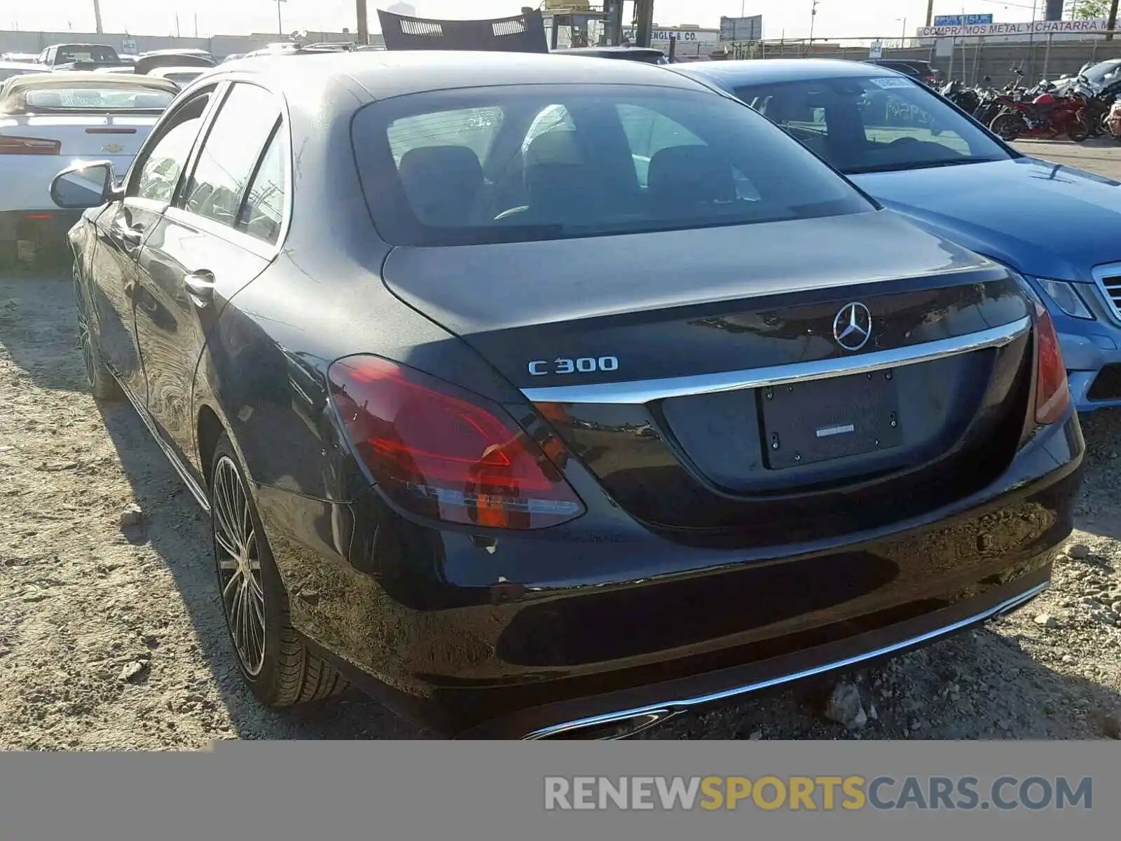 3 Photograph of a damaged car 55SWF8DB0KU299981 MERCEDES-BENZ C CLASS 2019