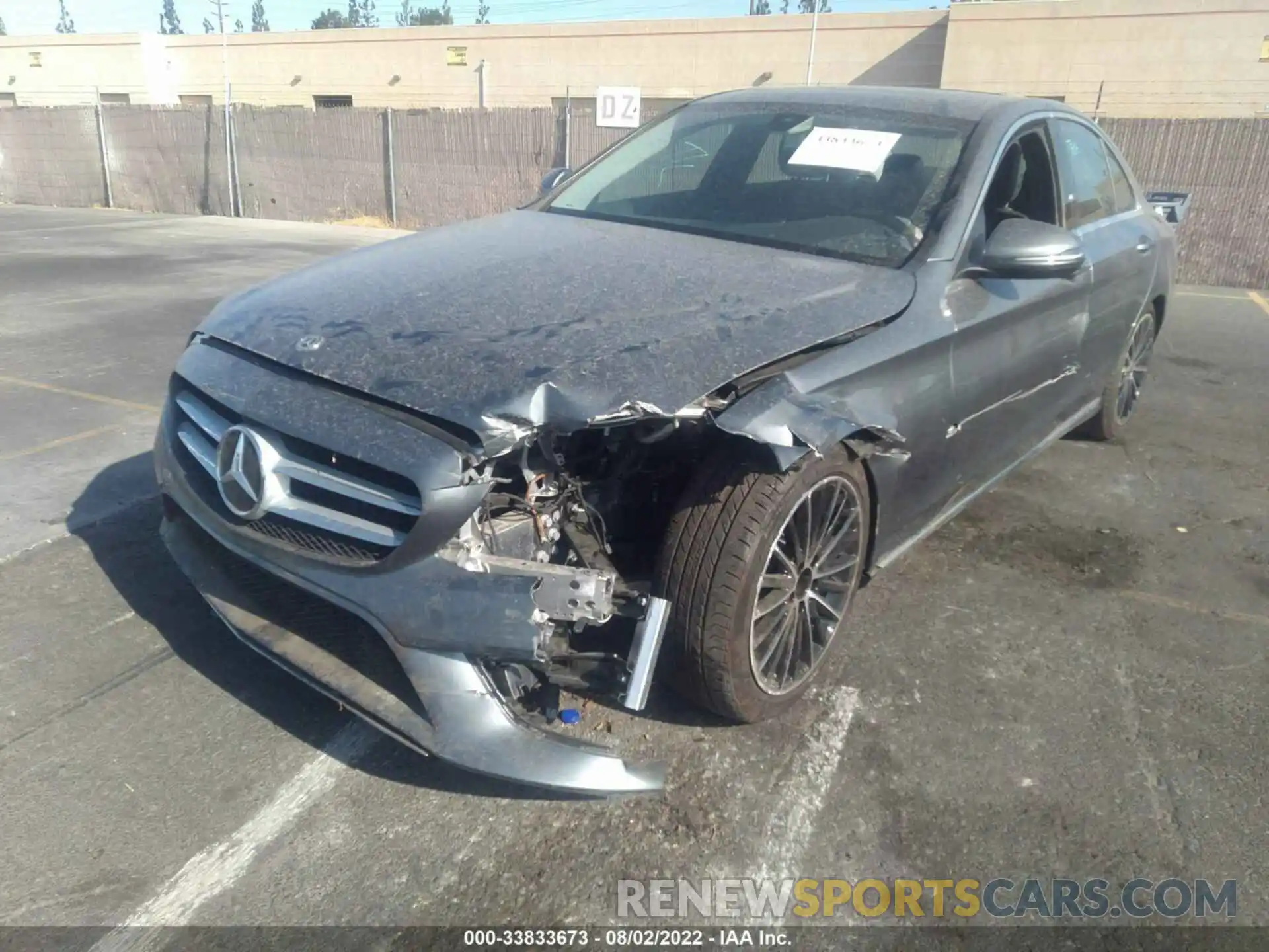 2 Photograph of a damaged car 55SWF8DB0KU300109 MERCEDES-BENZ C-CLASS 2019