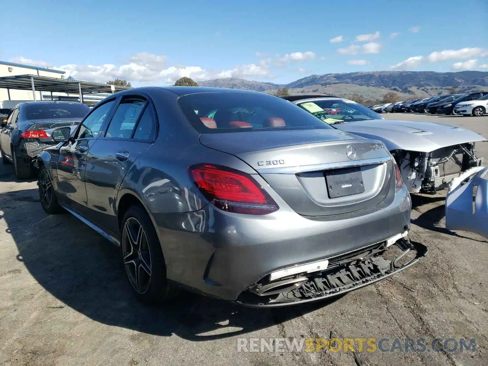 3 Photograph of a damaged car 55SWF8DB0KU300398 MERCEDES-BENZ C CLASS 2019