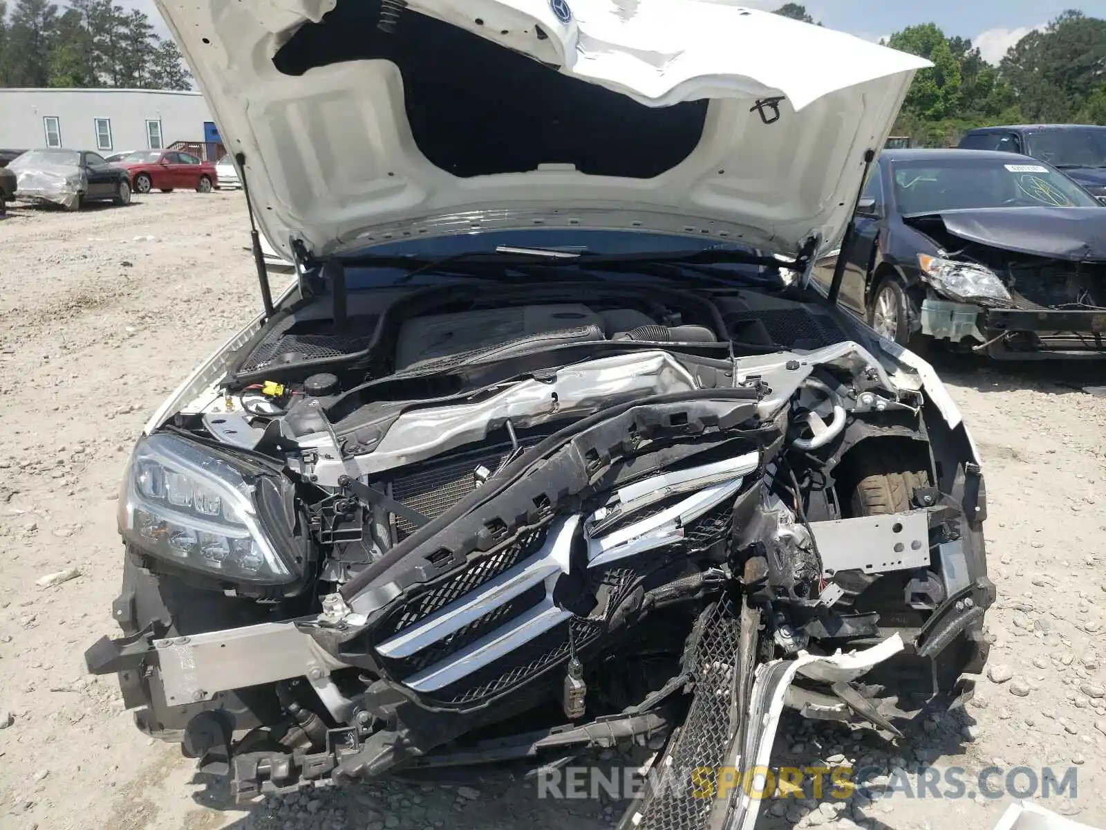 9 Photograph of a damaged car 55SWF8DB0KU308064 MERCEDES-BENZ C CLASS 2019