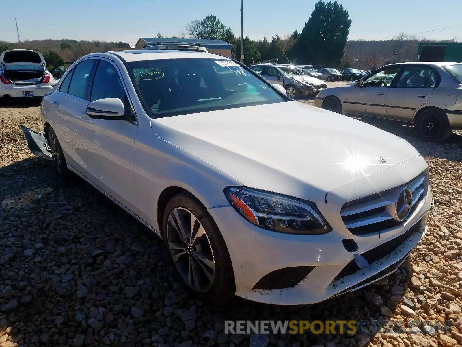 1 Photograph of a damaged car 55SWF8DB0KU308467 MERCEDES-BENZ C CLASS 2019