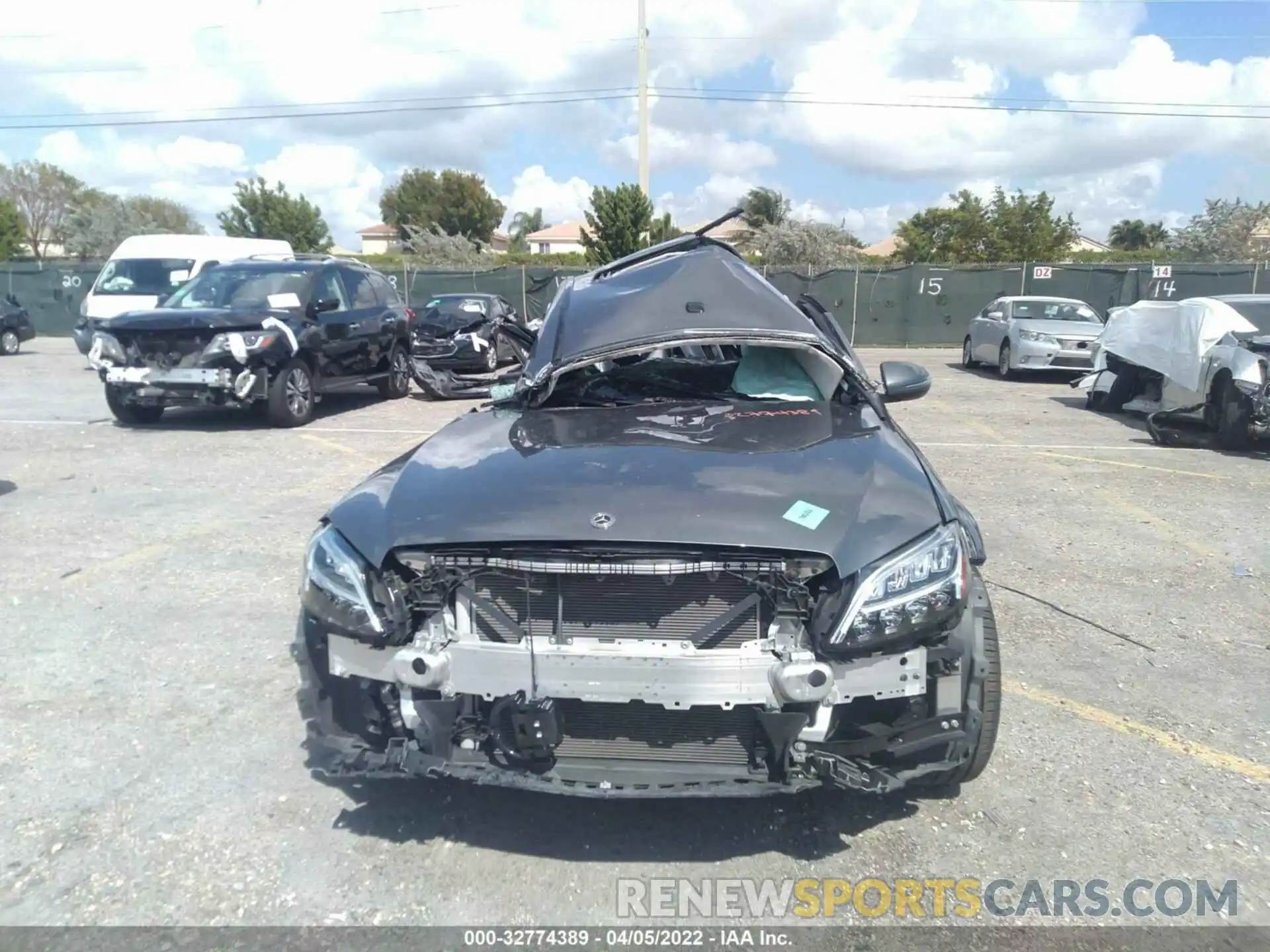 6 Photograph of a damaged car 55SWF8DB0KU310526 MERCEDES-BENZ C-CLASS 2019