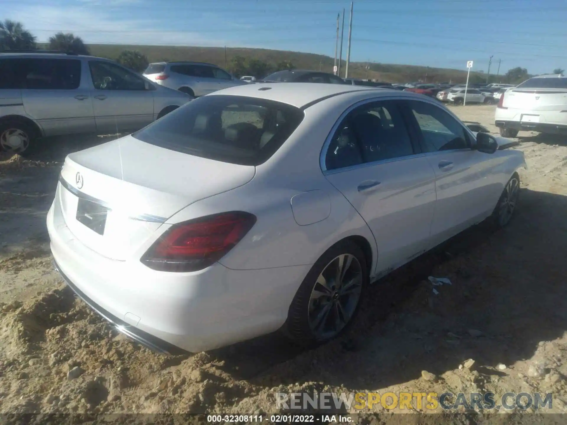 4 Photograph of a damaged car 55SWF8DB0KU314253 MERCEDES-BENZ C-CLASS 2019