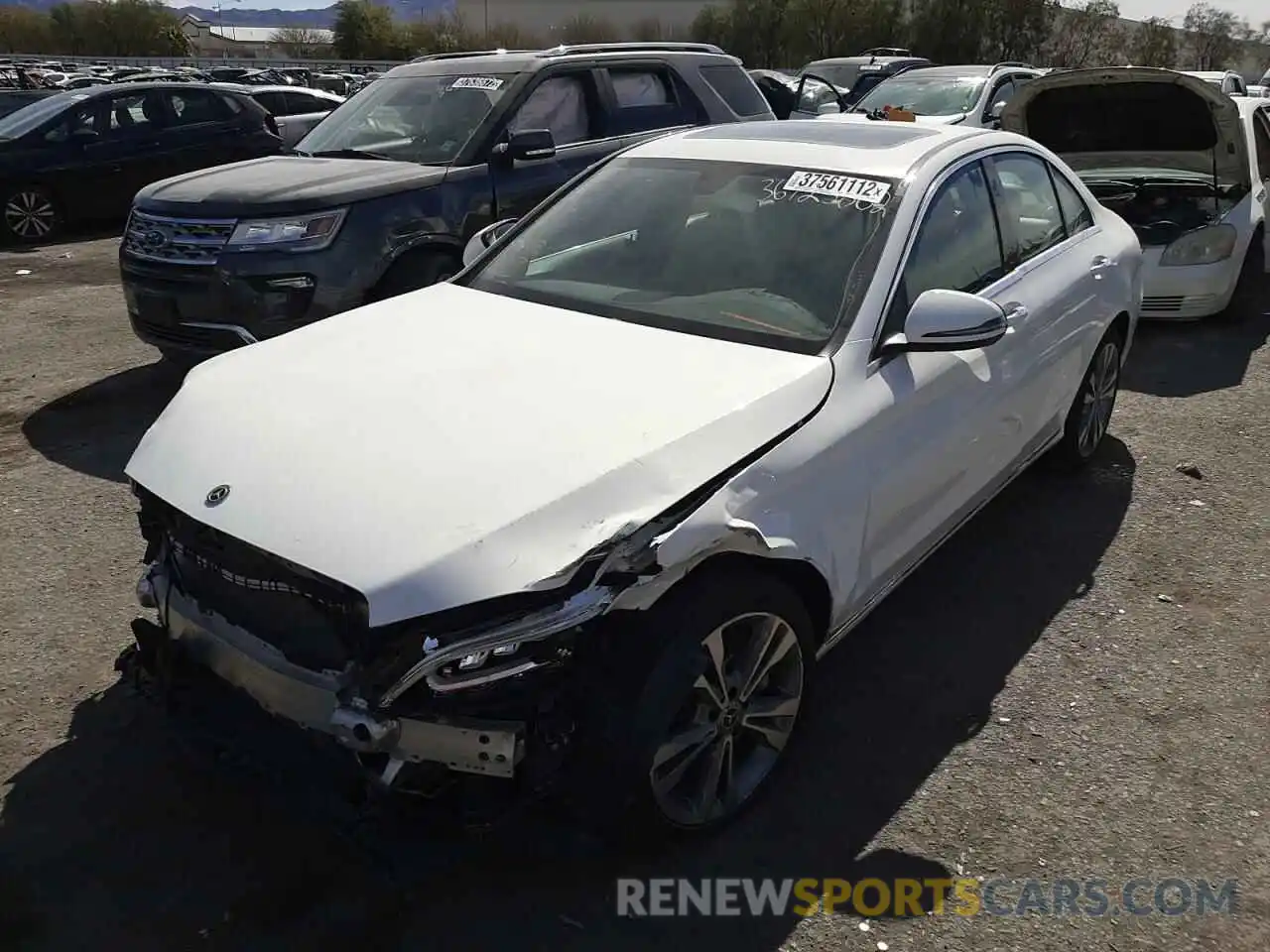 2 Photograph of a damaged car 55SWF8DB0KU315922 MERCEDES-BENZ C-CLASS 2019