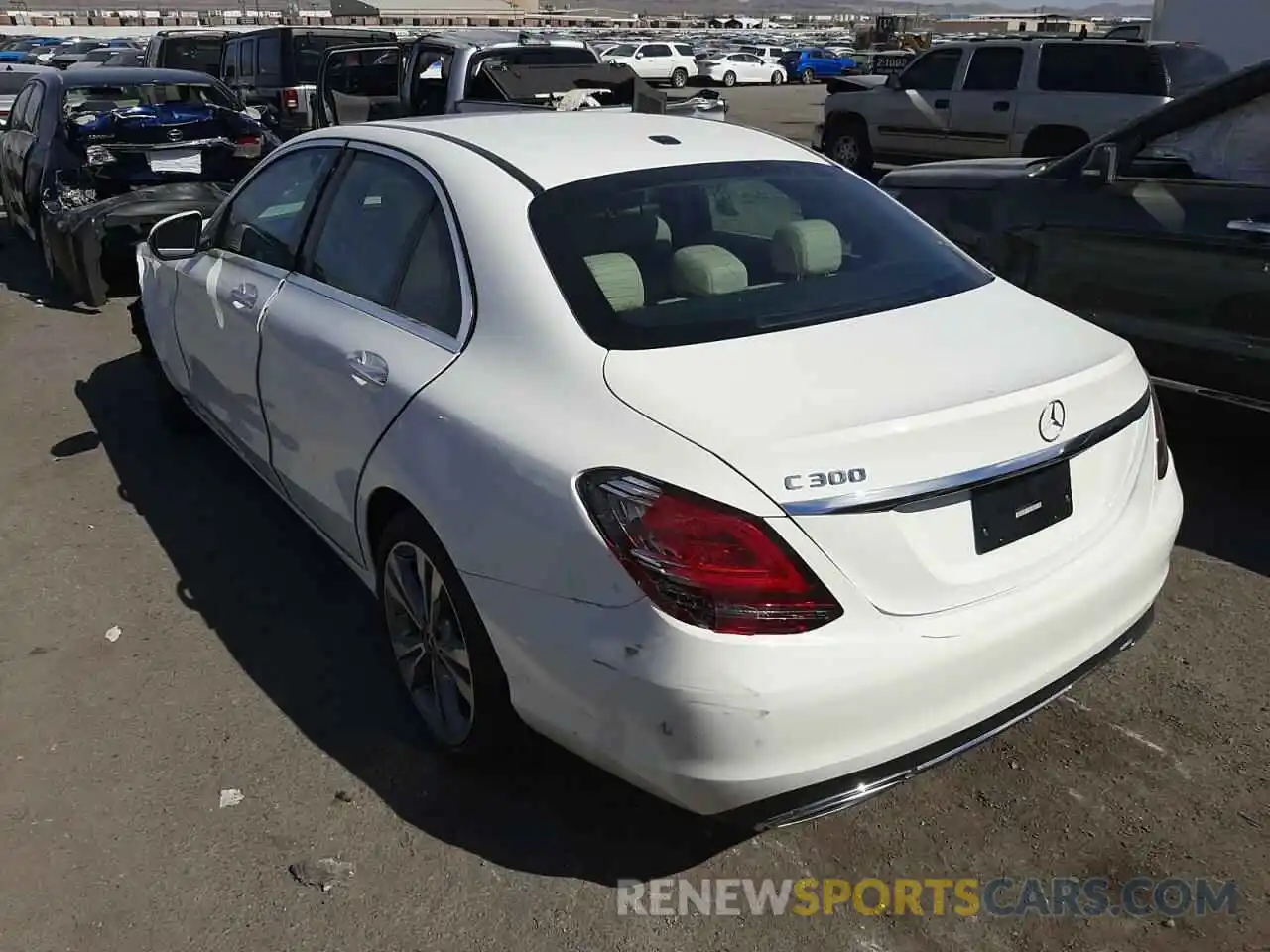 3 Photograph of a damaged car 55SWF8DB0KU315922 MERCEDES-BENZ C-CLASS 2019