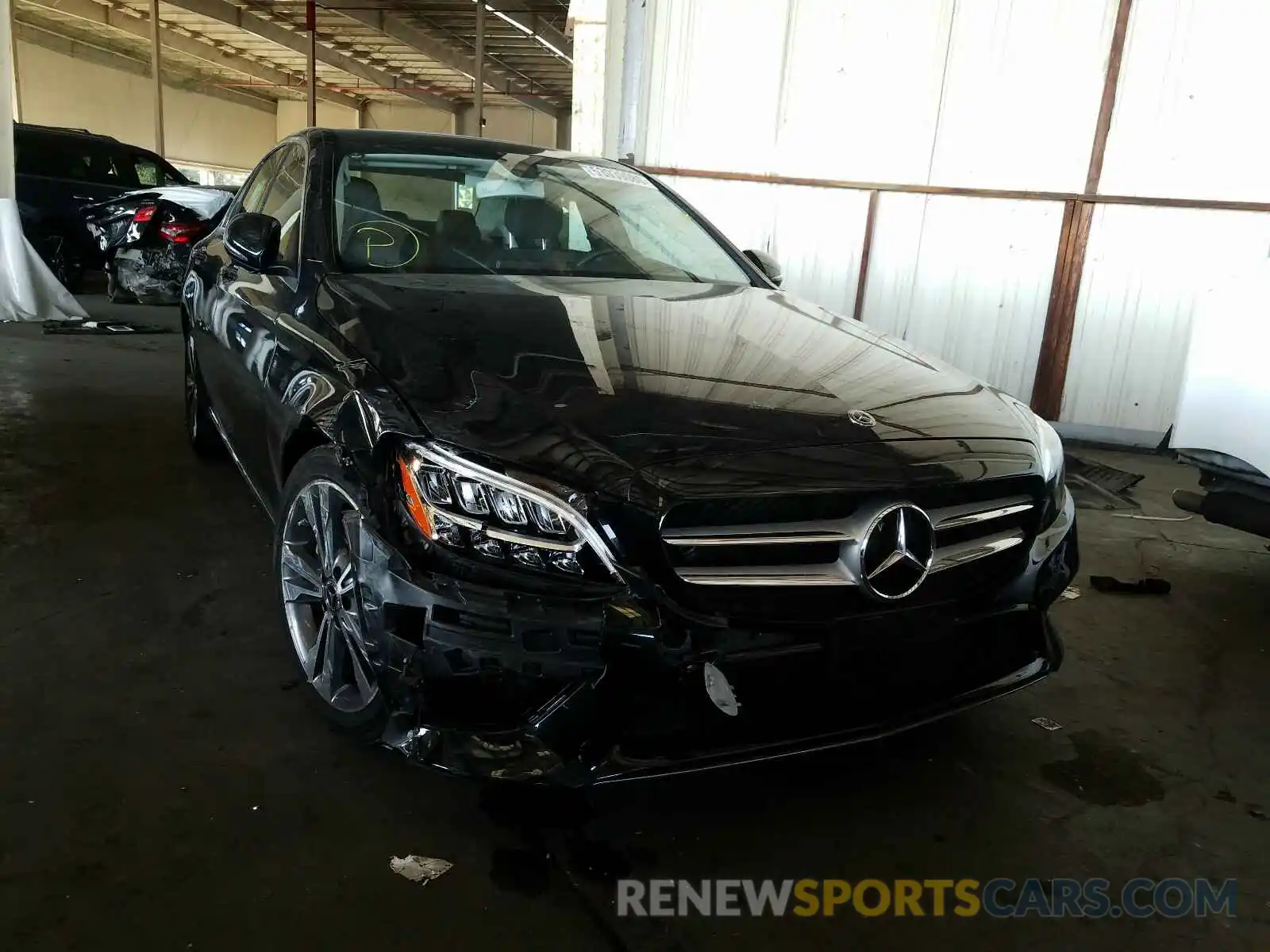 1 Photograph of a damaged car 55SWF8DB0KU319727 MERCEDES-BENZ C CLASS 2019