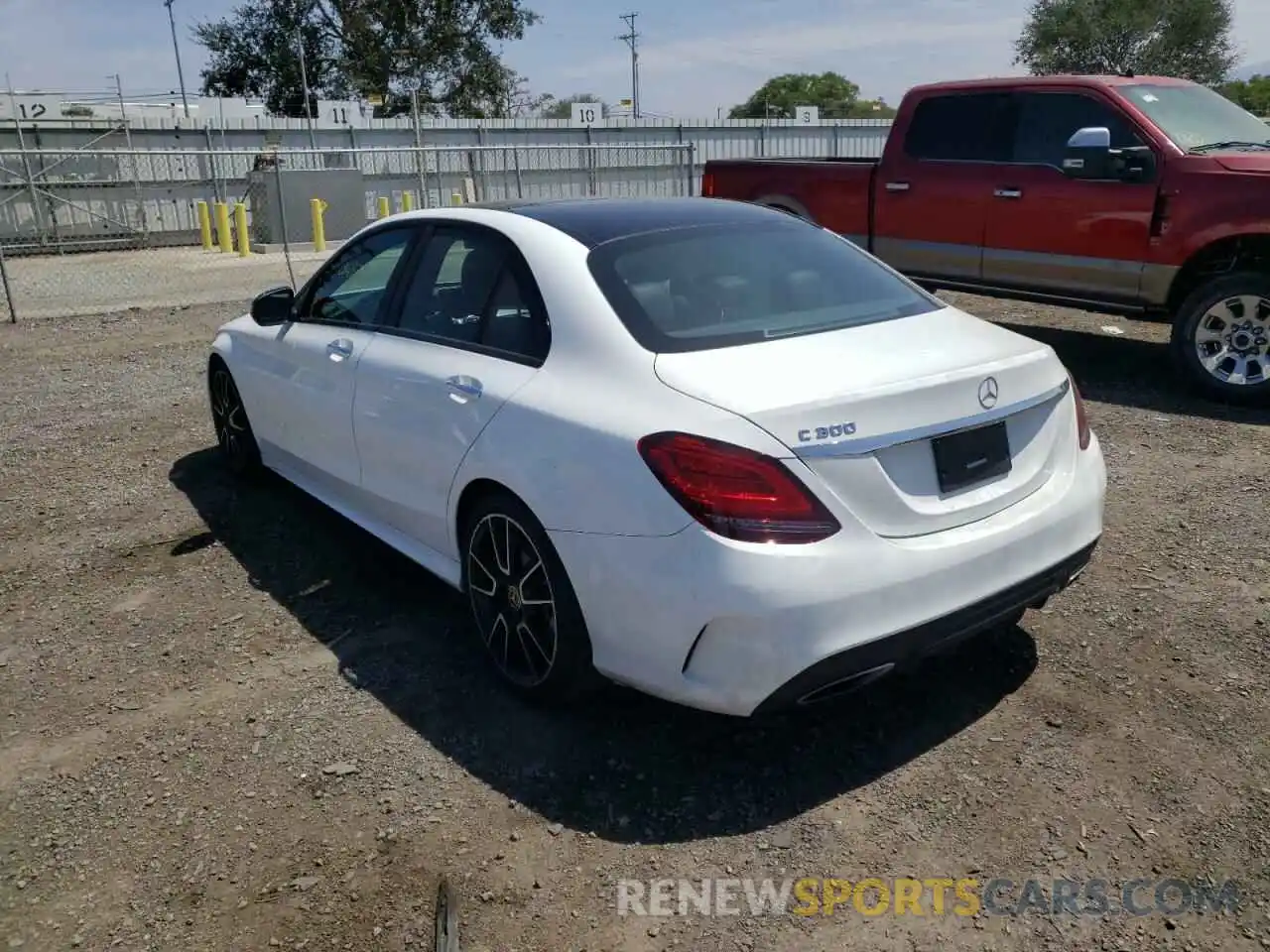 3 Photograph of a damaged car 55SWF8DB1KU287905 MERCEDES-BENZ C-CLASS 2019