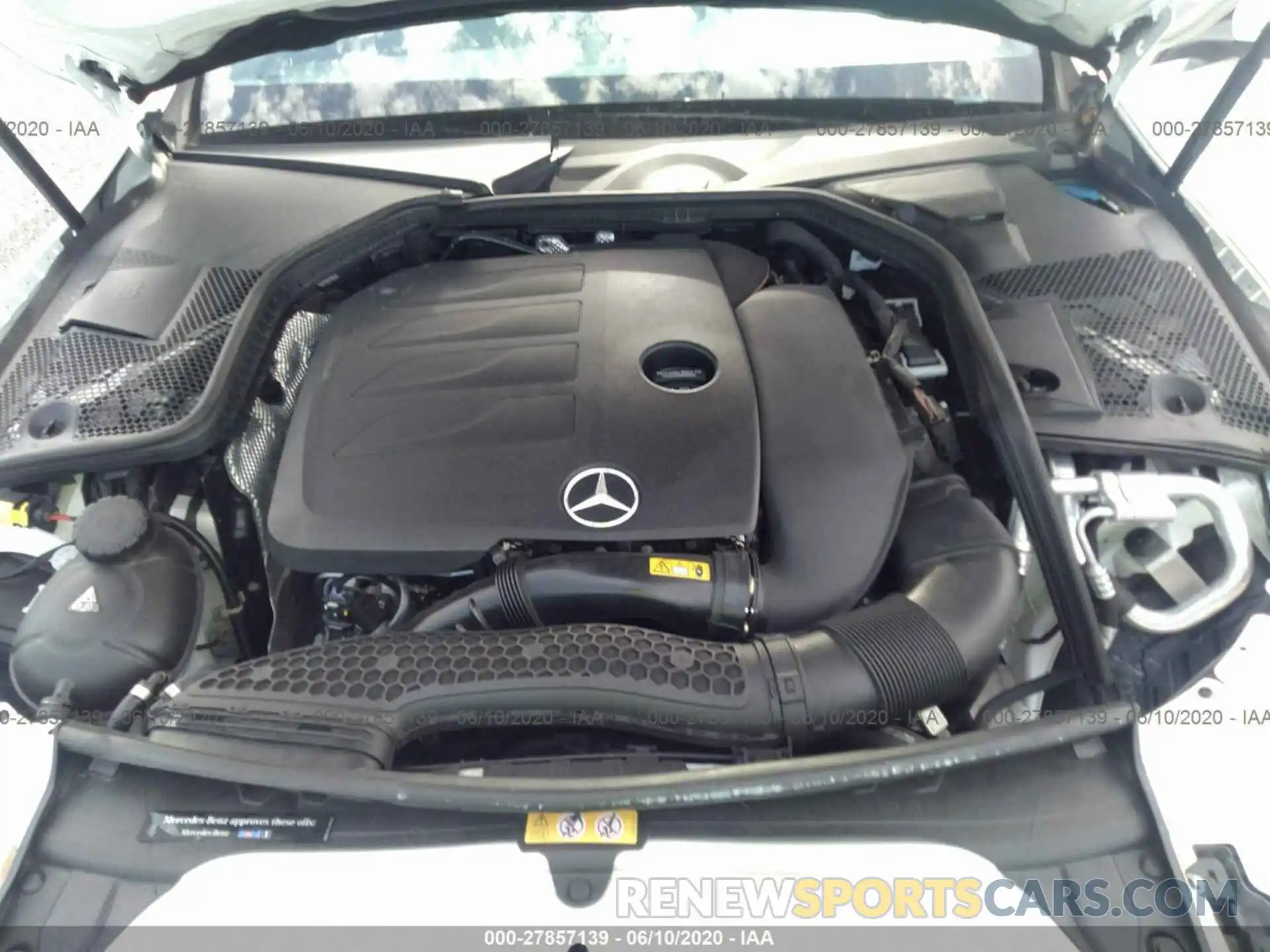 10 Photograph of a damaged car 55SWF8DB1KU289363 MERCEDES-BENZ C-CLASS 2019