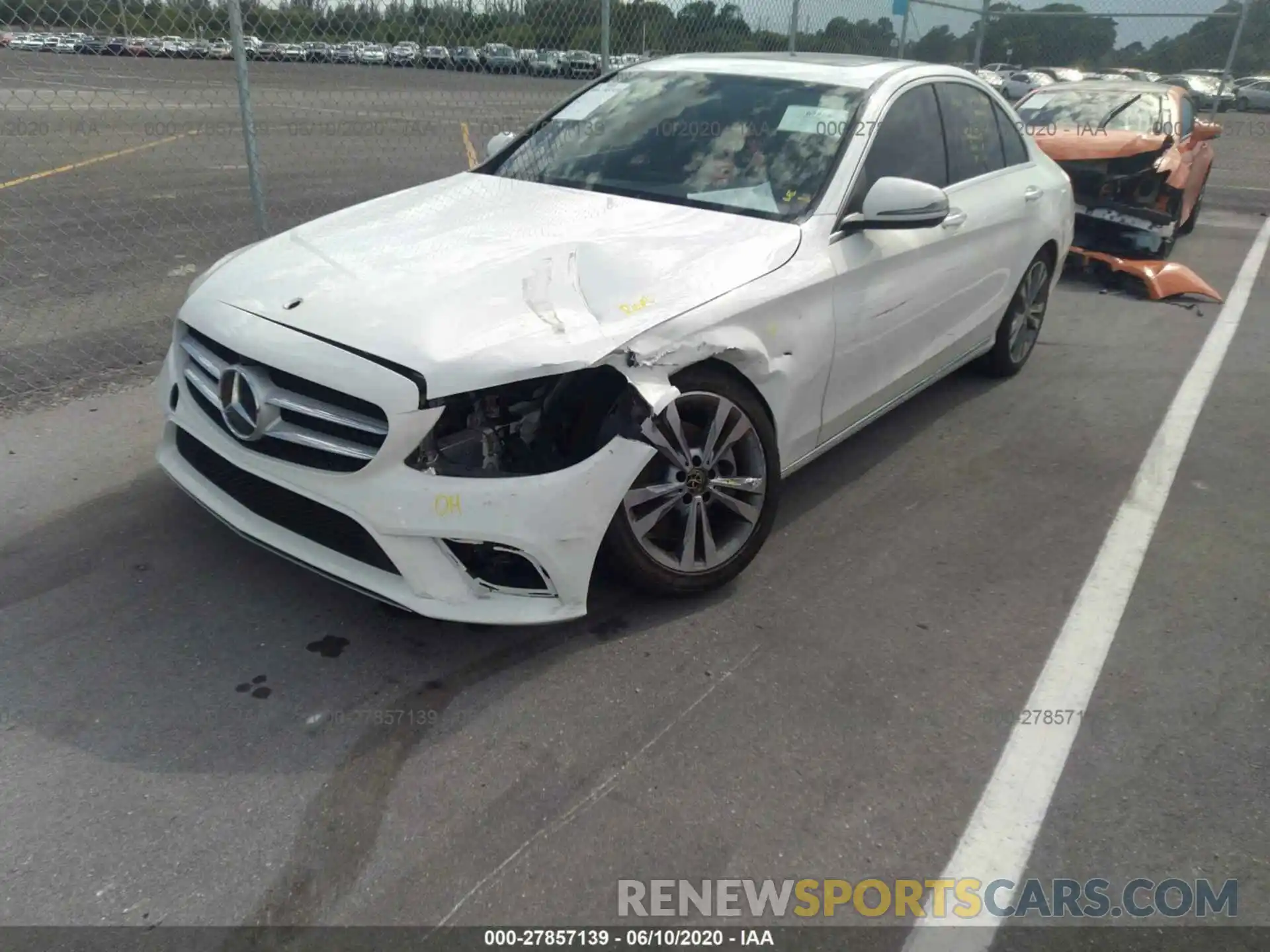 6 Photograph of a damaged car 55SWF8DB1KU289363 MERCEDES-BENZ C-CLASS 2019