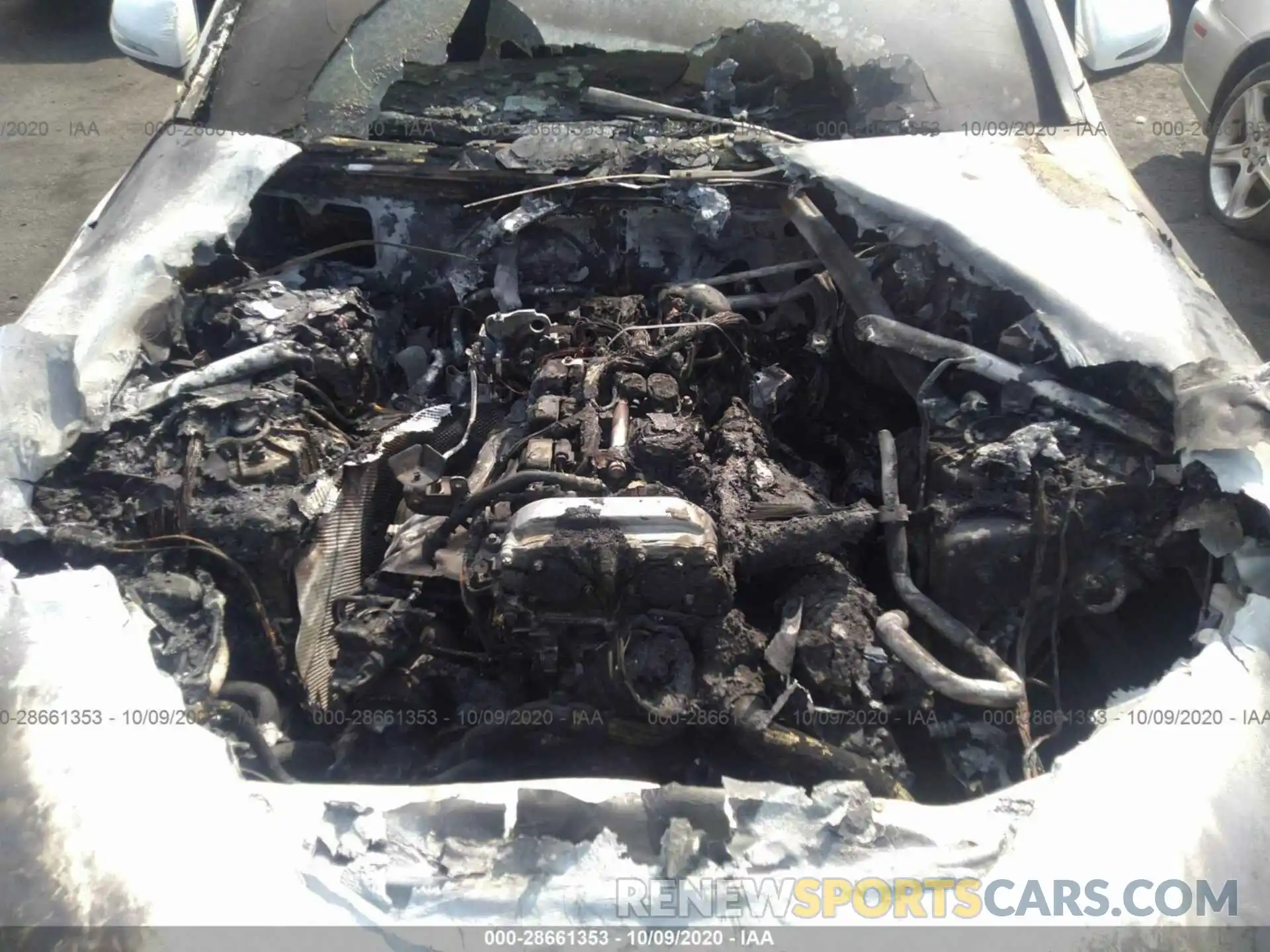 10 Photograph of a damaged car 55SWF8DB1KU291775 MERCEDES-BENZ C-CLASS 2019