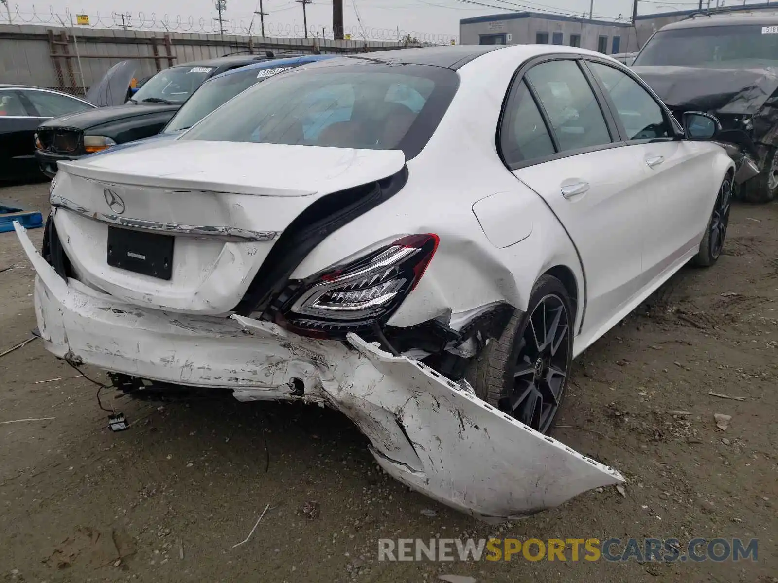 4 Photograph of a damaged car 55SWF8DB1KU292795 MERCEDES-BENZ C-CLASS 2019