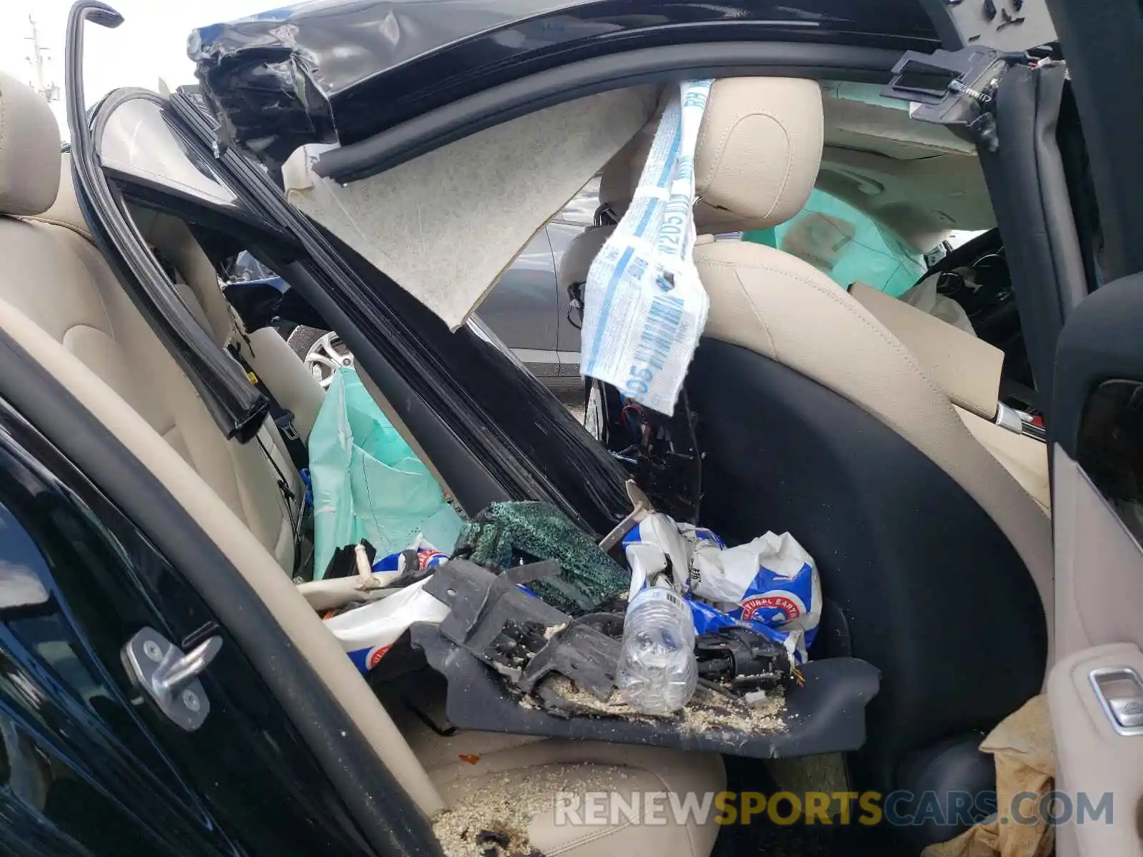 6 Photograph of a damaged car 55SWF8DB1KU294207 MERCEDES-BENZ C-CLASS 2019