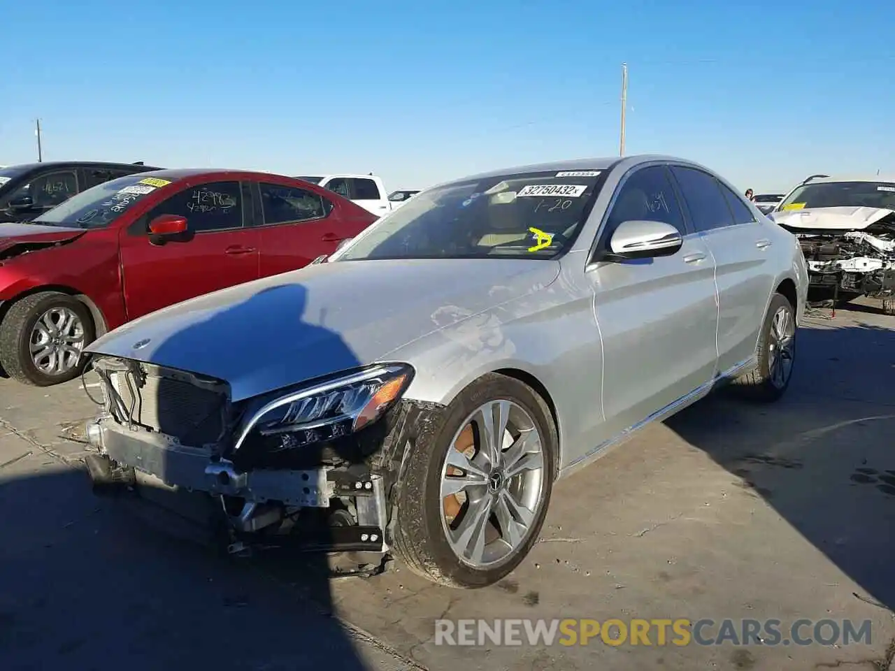 2 Photograph of a damaged car 55SWF8DB1KU295096 MERCEDES-BENZ C-CLASS 2019