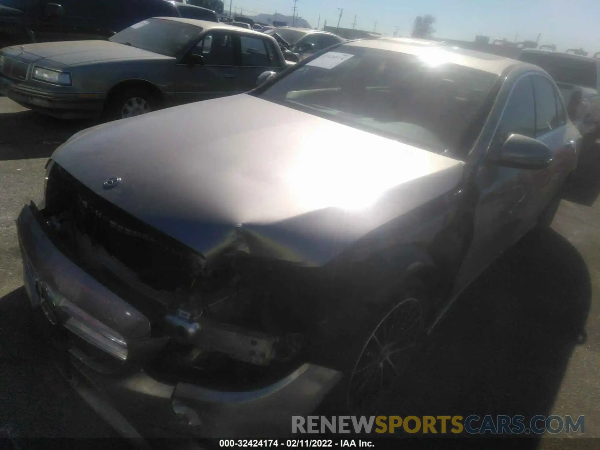 2 Photograph of a damaged car 55SWF8DB1KU303360 MERCEDES-BENZ C-CLASS 2019