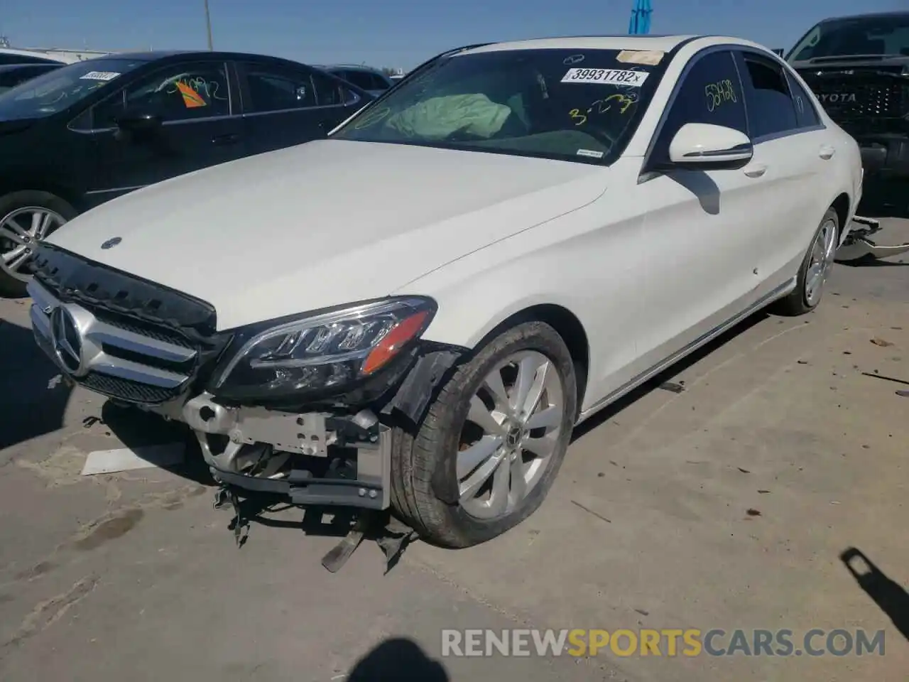 2 Photograph of a damaged car 55SWF8DB1KU306338 MERCEDES-BENZ C-CLASS 2019