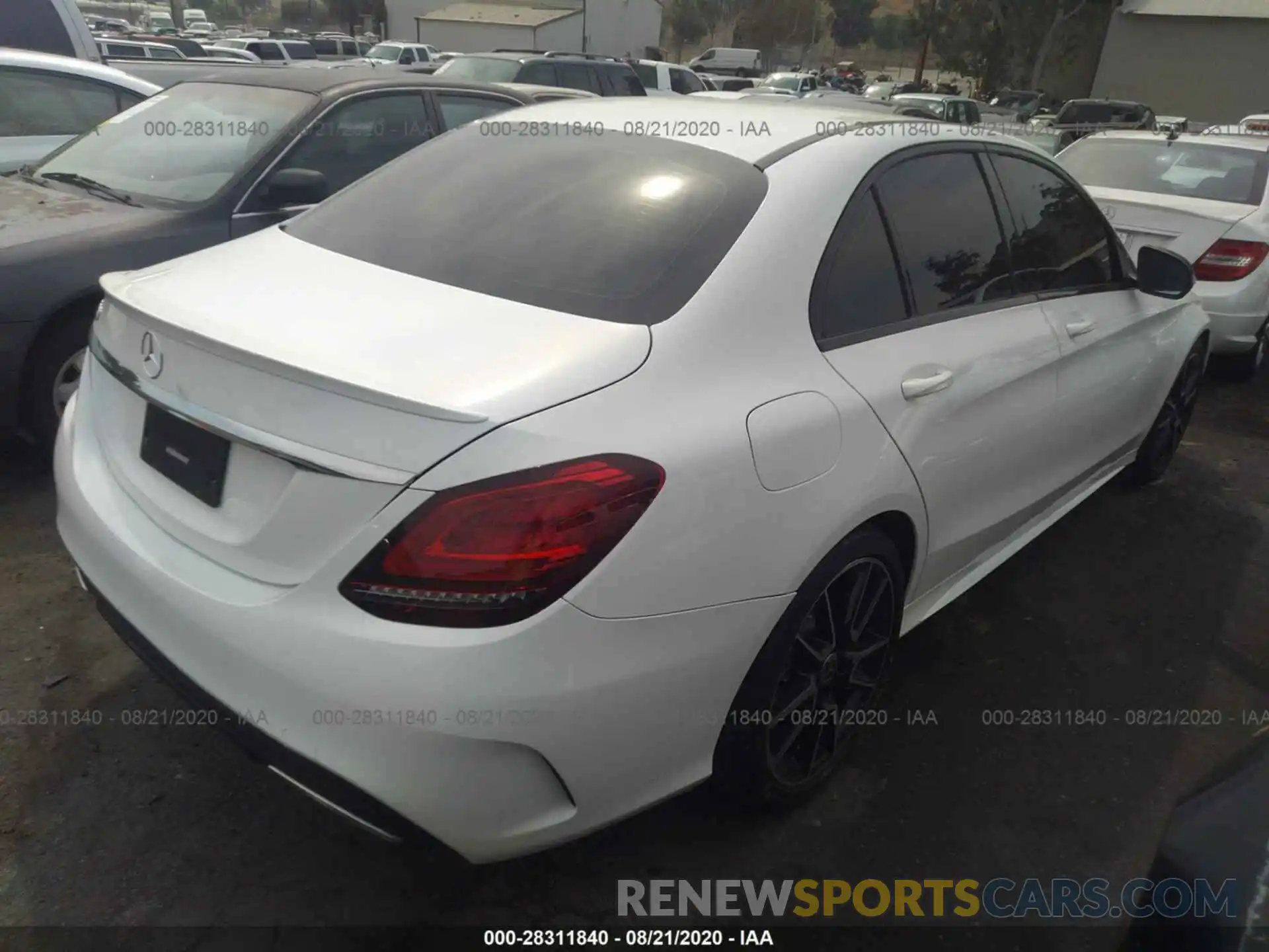 4 Photograph of a damaged car 55SWF8DB1KU307036 MERCEDES-BENZ C-CLASS 2019