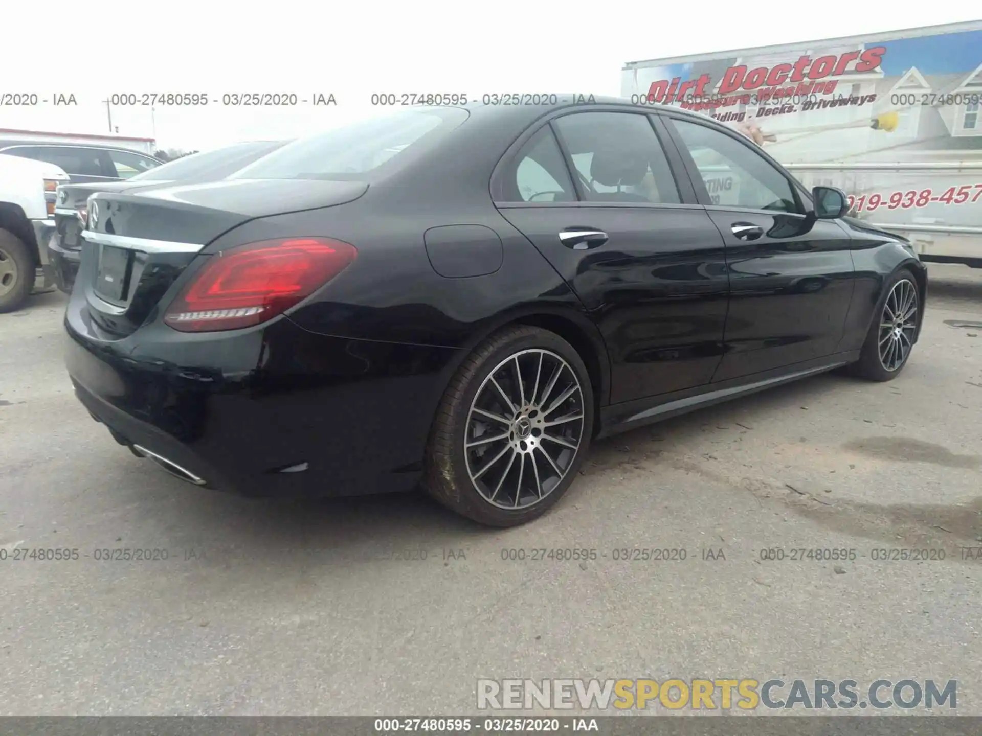 4 Photograph of a damaged car 55SWF8DB1KU307649 MERCEDES-BENZ C-CLASS 2019