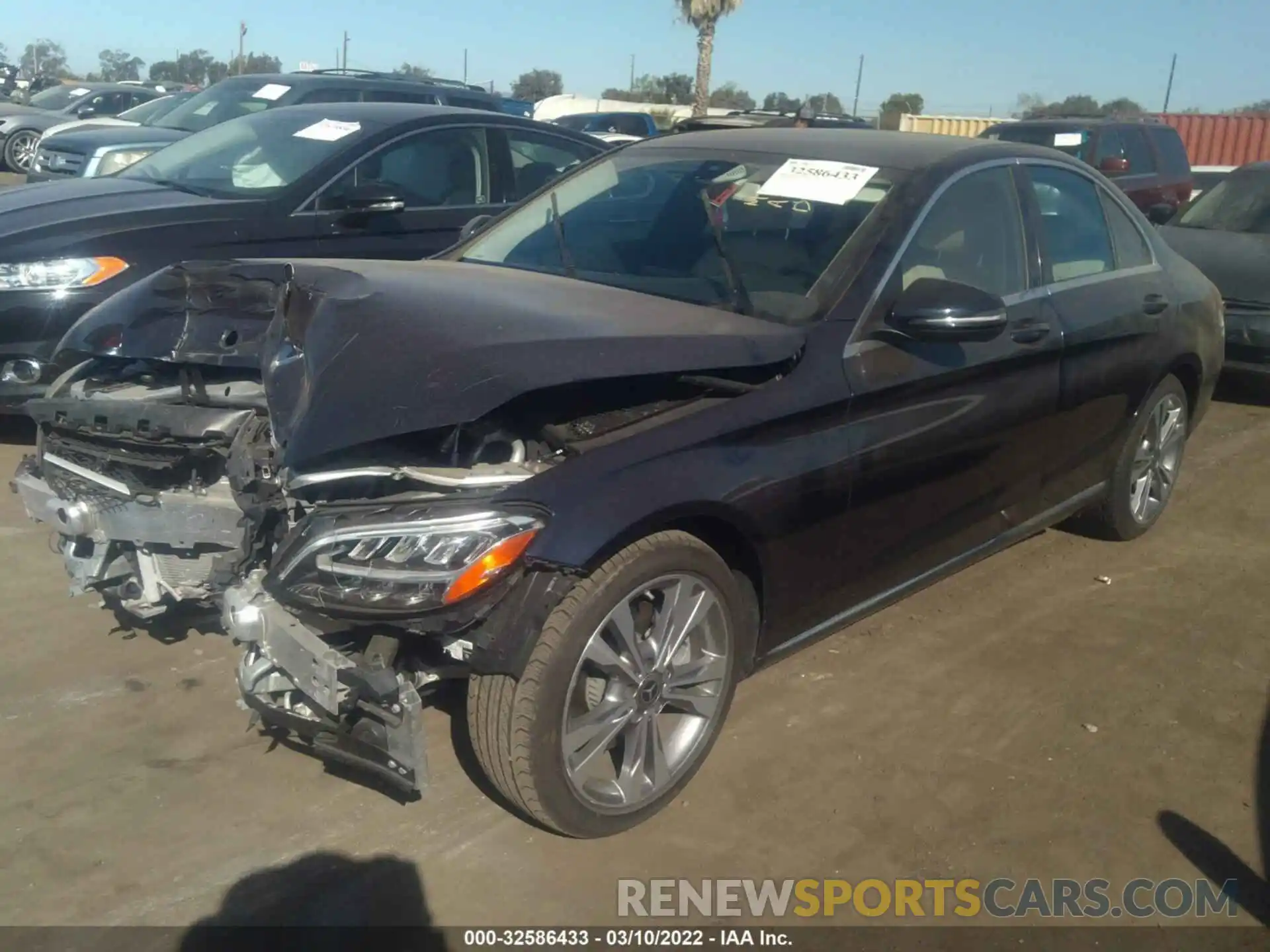 2 Photograph of a damaged car 55SWF8DB1KU309319 MERCEDES-BENZ C-CLASS 2019