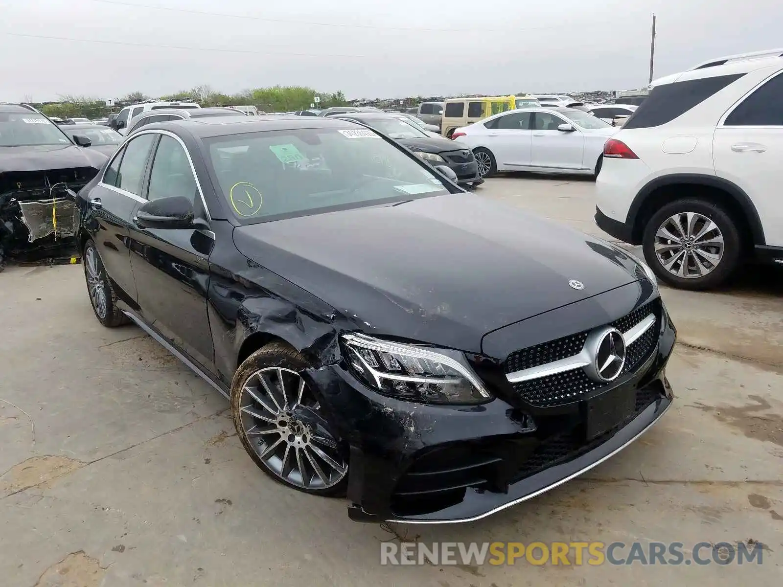 1 Photograph of a damaged car 55SWF8DB1KU311572 MERCEDES-BENZ C CLASS 2019