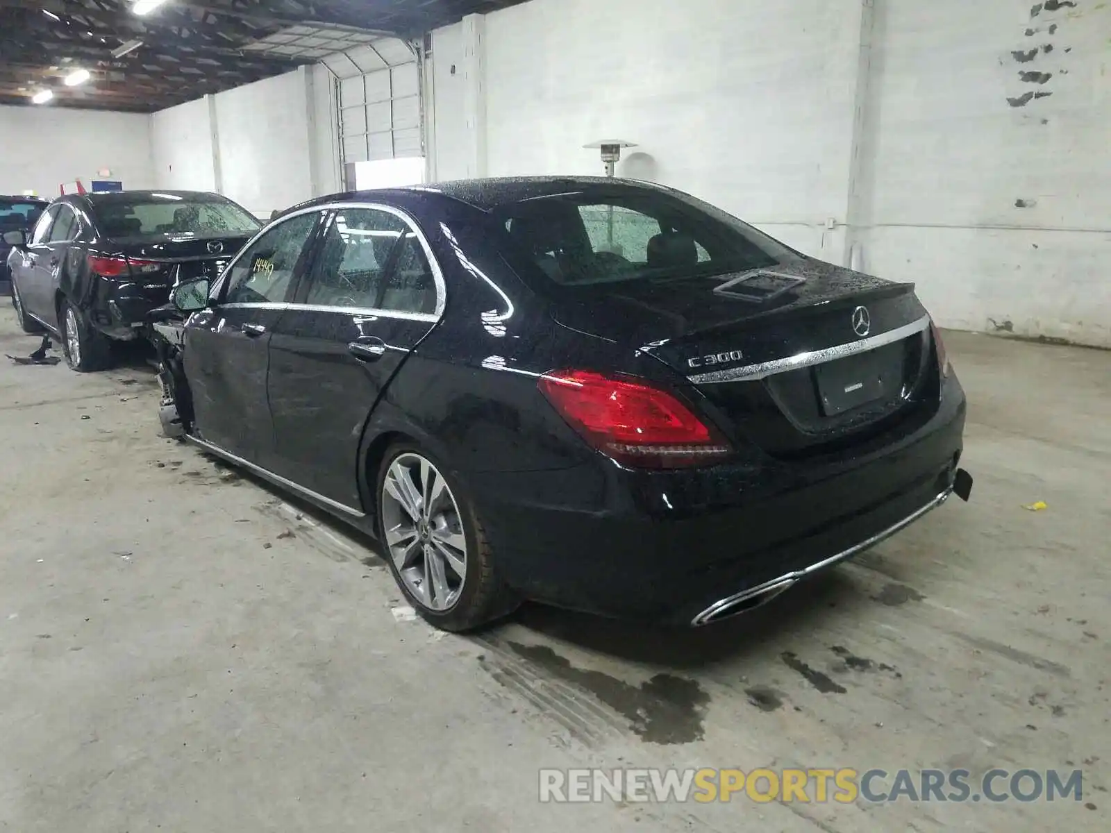 3 Photograph of a damaged car 55SWF8DB1KU314584 MERCEDES-BENZ C CLASS 2019