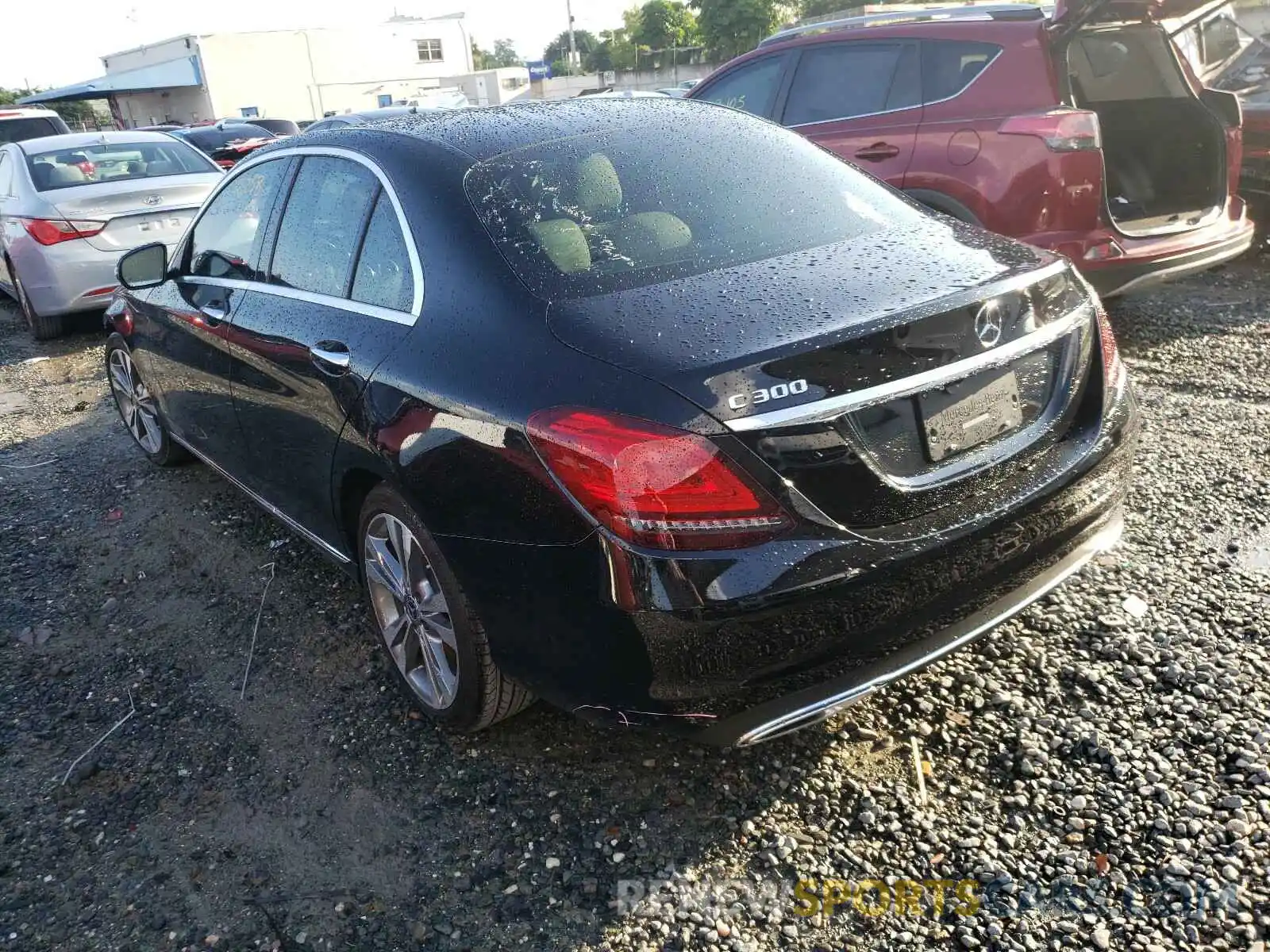 3 Photograph of a damaged car 55SWF8DB1KU318442 MERCEDES-BENZ C CLASS 2019