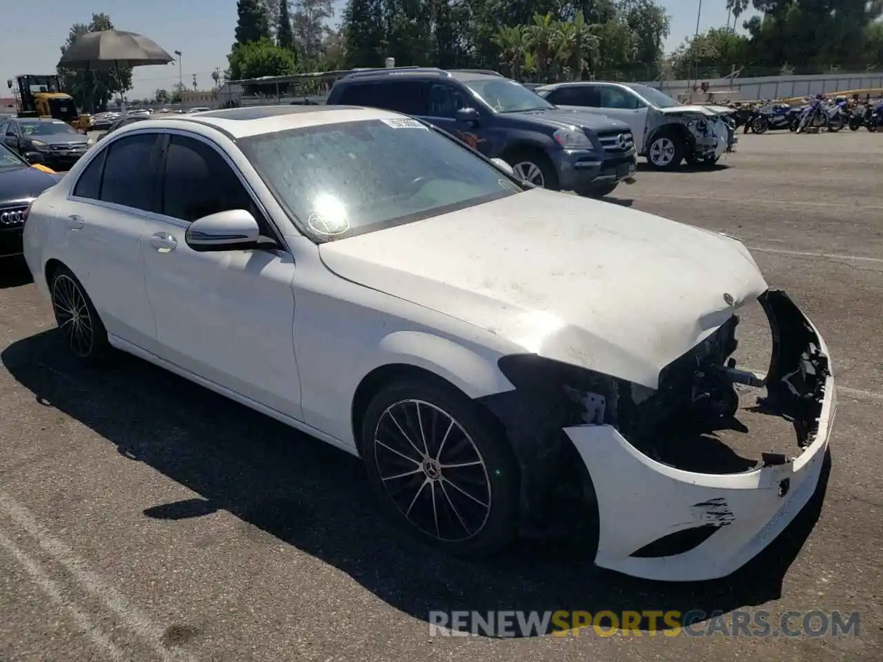 1 Photograph of a damaged car 55SWF8DB1KU322474 MERCEDES-BENZ C-CLASS 2019