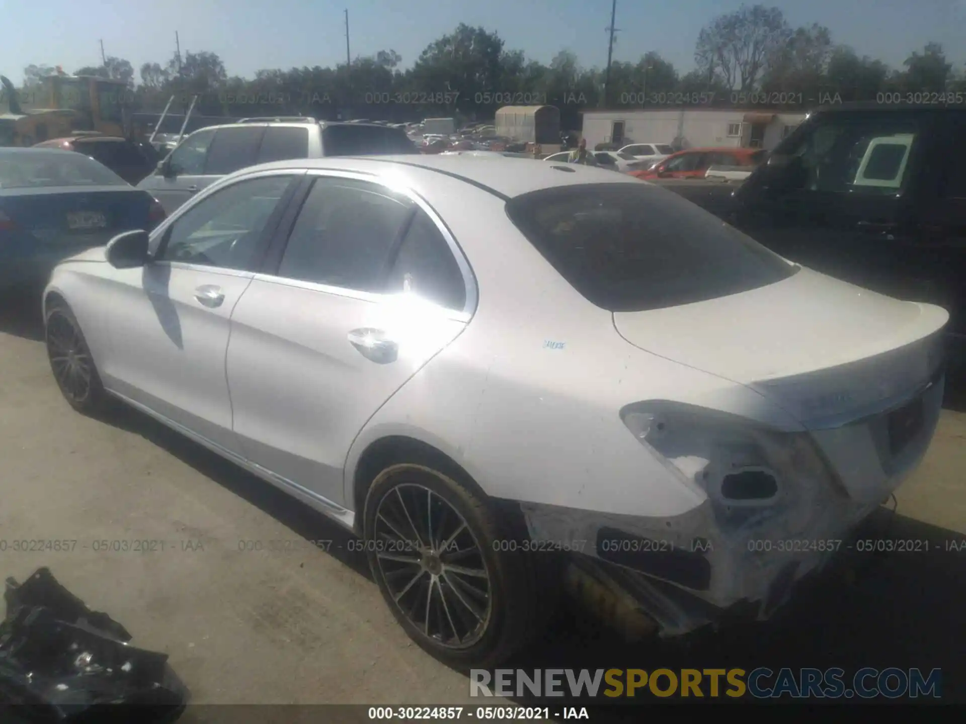 3 Photograph of a damaged car 55SWF8DB2KU285841 MERCEDES-BENZ C-CLASS 2019