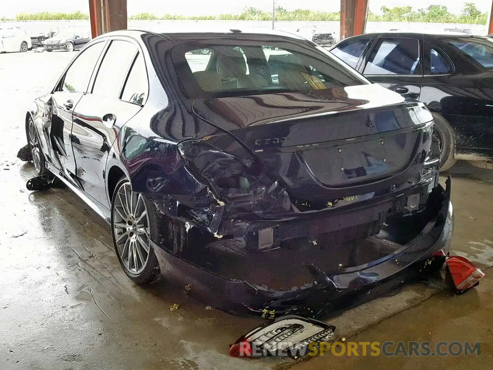 3 Photograph of a damaged car 55SWF8DB2KU286911 MERCEDES-BENZ C CLASS 2019