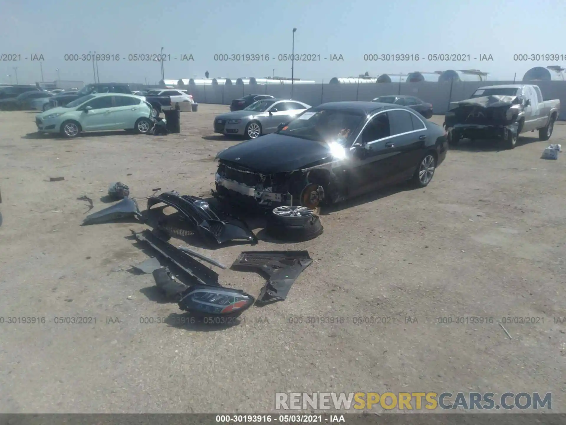 12 Photograph of a damaged car 55SWF8DB2KU289307 MERCEDES-BENZ C-CLASS 2019